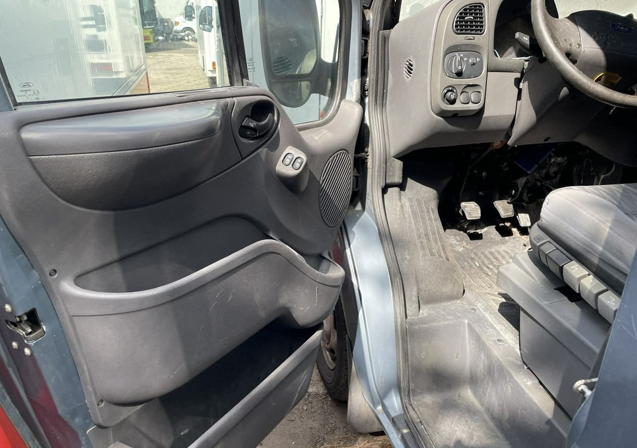 Leasing of  Ford Transit Ford Transit Kamper 5-osobowy WESTFALIA Ford Transit Ford Transit Kamper 5-osobowy WESTFALIA: picture 16