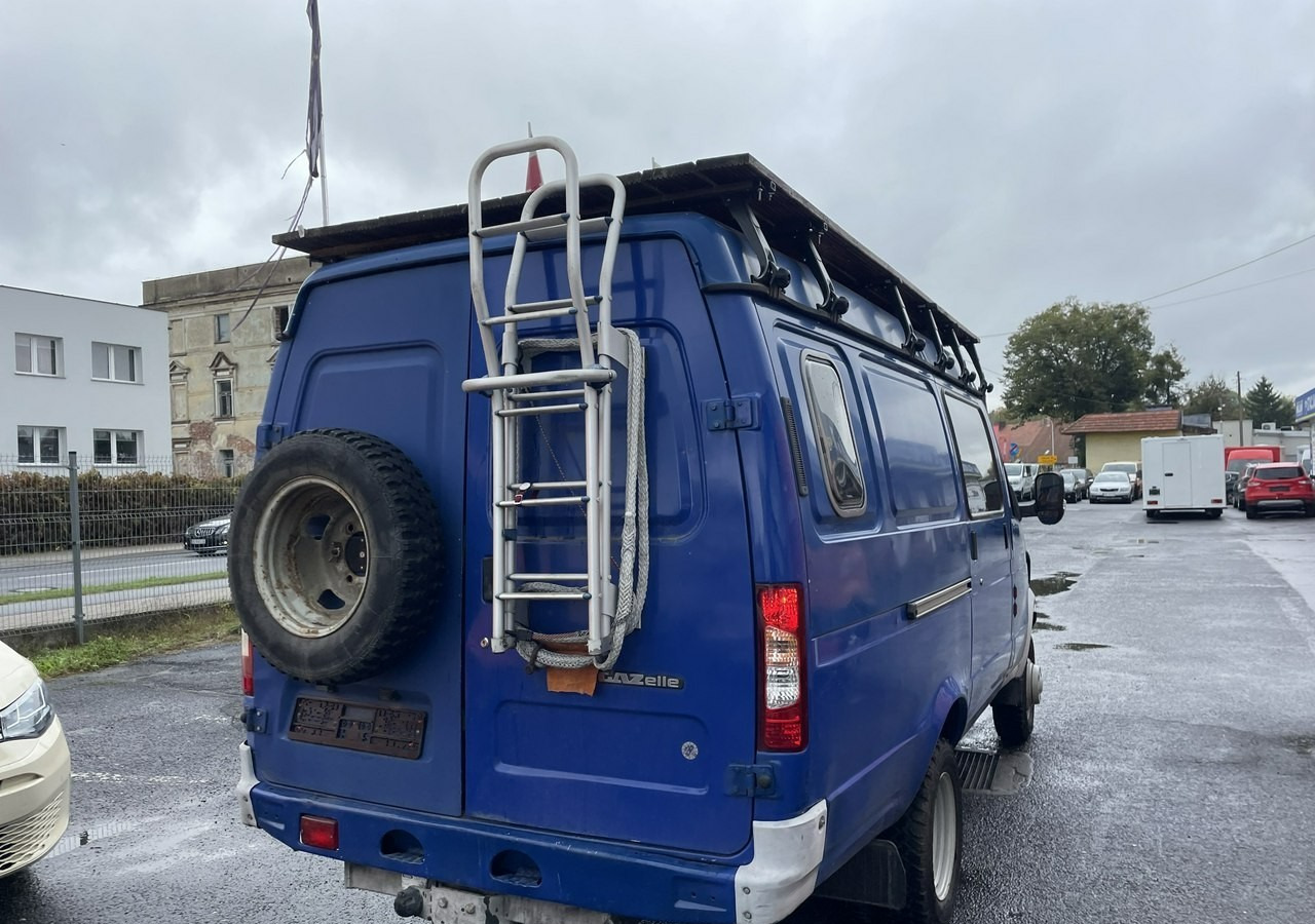 Leasing of  Gaz Gazela Gaz Gazelle Kamper furgon 4X4 benzyna + GAZ LPG Solar 94329km 2010 Gaz Gazela Gaz Gazelle Kamper furgon 4X4 benzyna + GAZ LPG Solar 94329km 2010: picture 13 Leasing of  Gaz Gazela Gaz Gazelle Kamper furgon 4X4 benzyna + GAZ LPG Solar 94329km 2010 Gaz Gazela Gaz Gazelle Kamper furgon 4X4 benzyna + GAZ LPG Solar 94329km 2010: picture 13
