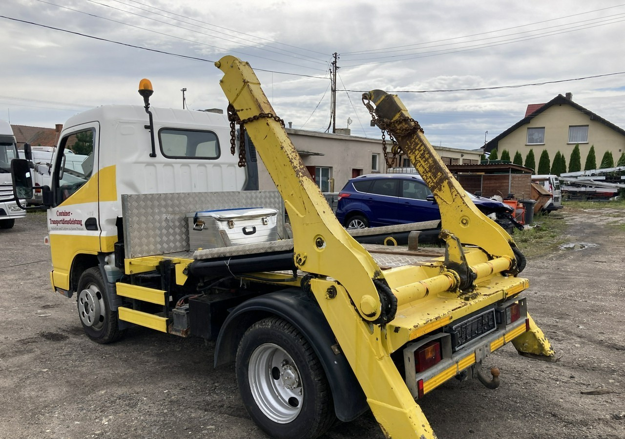 Inna Inny PFAU Canter Fuso Bramowiec do wywozu kontenerów Klina 2009 - Skip loader truck: picture 3 Inna Inny PFAU Canter Fuso Bramowiec do wywozu kontenerów Klina 2009 - Skip loader truck: picture 3