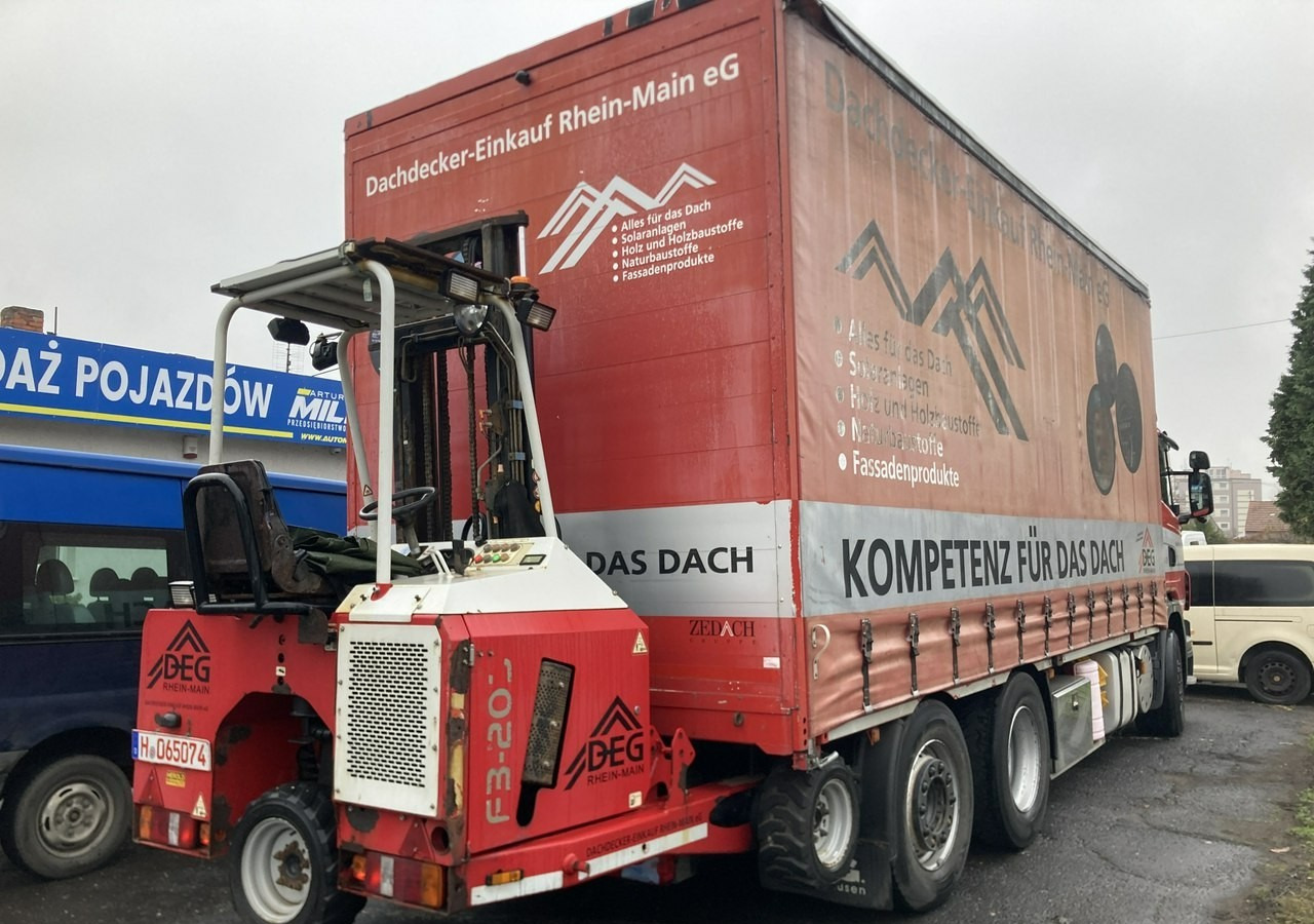 Inna Inny Scania G320 Wózek PALFINGER Firanka Plandeka plandeka Moffett 2012 - Curtain side van: picture 3 Inna Inny Scania G320 Wózek PALFINGER Firanka Plandeka plandeka Moffett 2012 - Curtain side van: picture 3