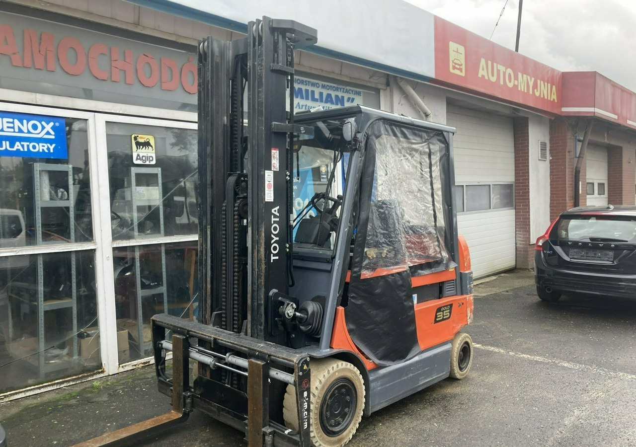 Inna Inny Toyota 7FBMF35 GOLD35 Wózek widłowy 2013 elektryczny - Electric forklift: picture 4 Inna Inny Toyota 7FBMF35 GOLD35 Wózek widłowy 2013 elektryczny - Electric forklift: picture 4