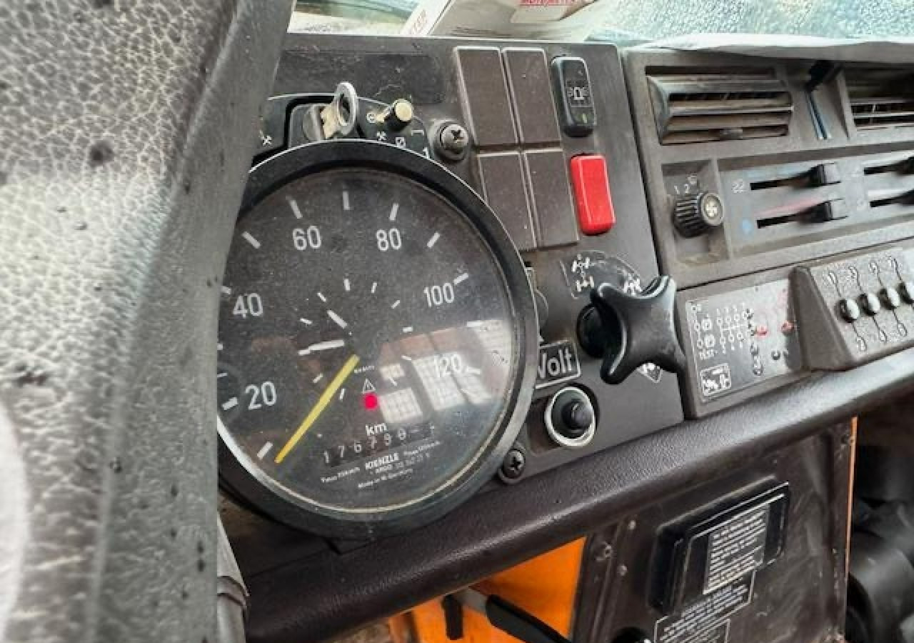 Dropside/ Flatbed truck, Municipal/ Special vehicle Inna Inny Unimog 4X4 Kosiarka bijakowa teleskopowa posypywarka pług odśnieżark: picture 22 Dropside/ Flatbed truck, Municipal/ Special vehicle Inna Inny Unimog 4X4 Kosiarka bijakowa teleskopowa posypywarka pług odśnieżark: picture 22