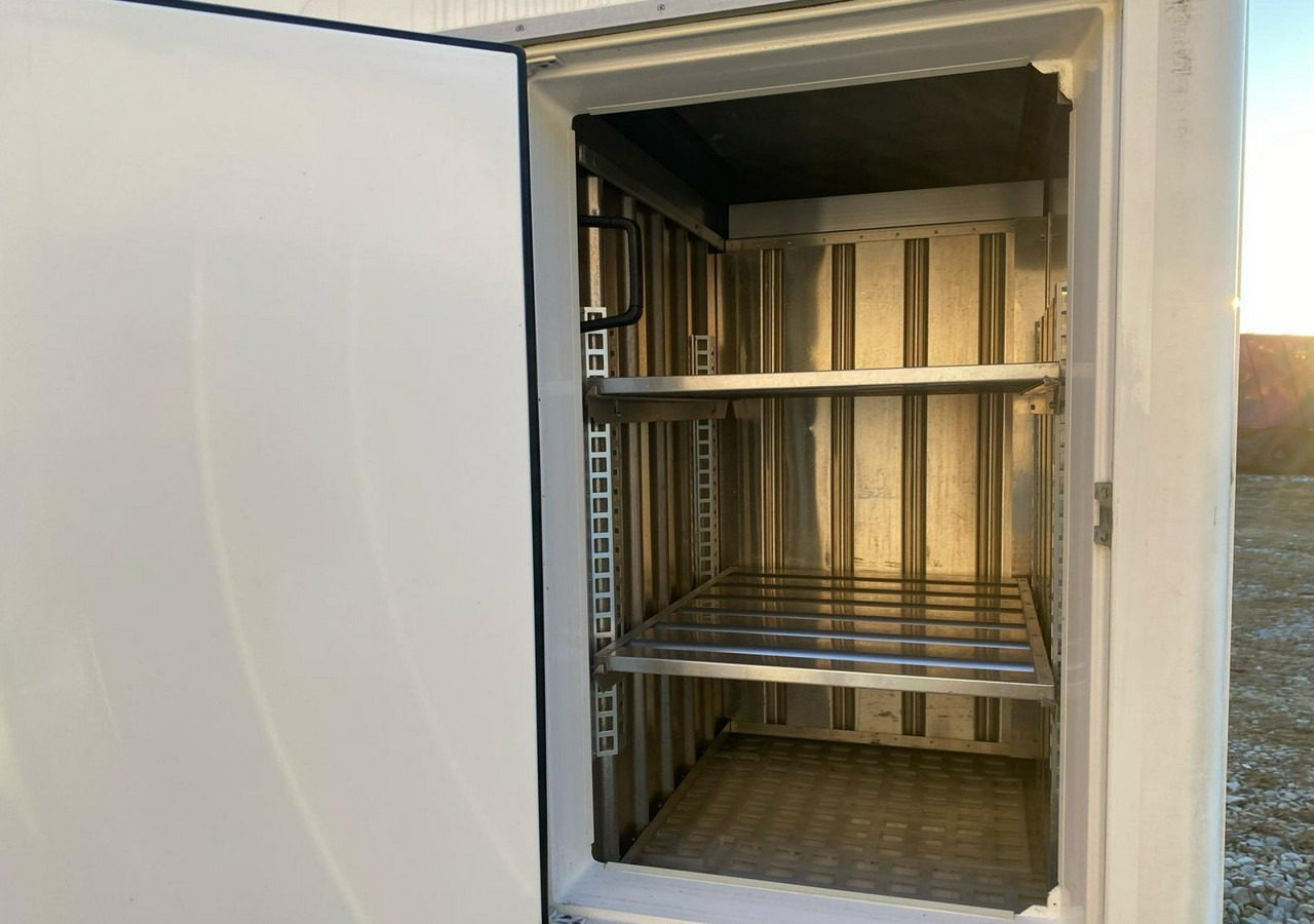 Iveco Inny Iveco Iveco Daily 35-13 chłodnia 10 komorowa Mrożnia do -40C Model 2014 - Refrigerated delivery van: picture 5 Iveco Inny Iveco Iveco Daily 35-13 chłodnia 10 komorowa Mrożnia do -40C Model 2014 - Refrigerated delivery van: picture 5