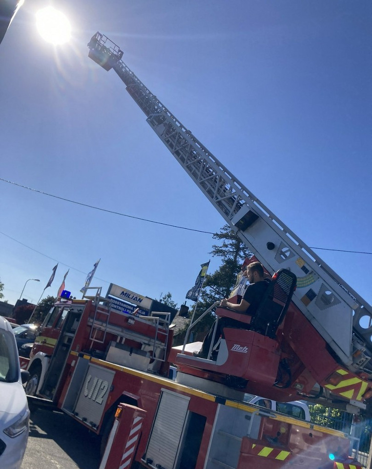 Fire engine MAN L 2000 MAN 15,280 Straż pożarna drabina Strażacka zwyżka 32m Metz Model 20: picture 16 Fire engine MAN L 2000 MAN 15,280 Straż pożarna drabina Strażacka zwyżka 32m Metz Model 20: picture 16