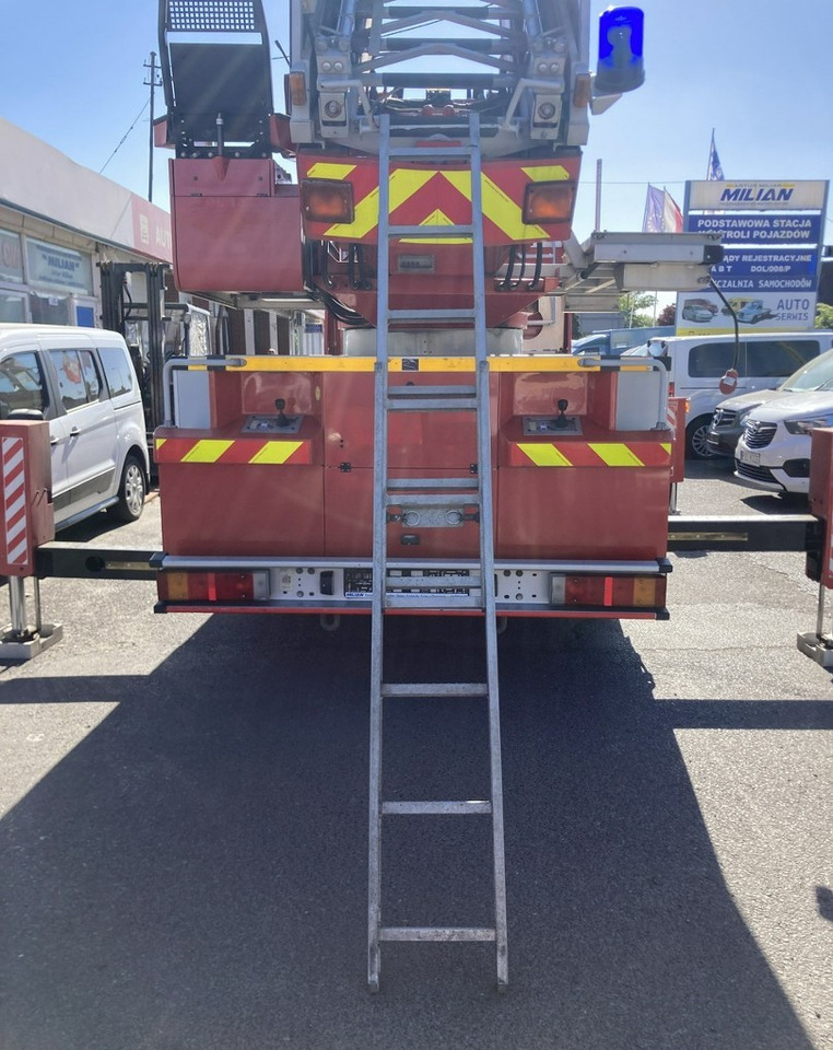 Fire engine MAN L 2000 MAN 15,280 Straż pożarna drabina Strażacka zwyżka 32m Metz Model 20: picture 14 Fire engine MAN L 2000 MAN 15,280 Straż pożarna drabina Strażacka zwyżka 32m Metz Model 20: picture 14