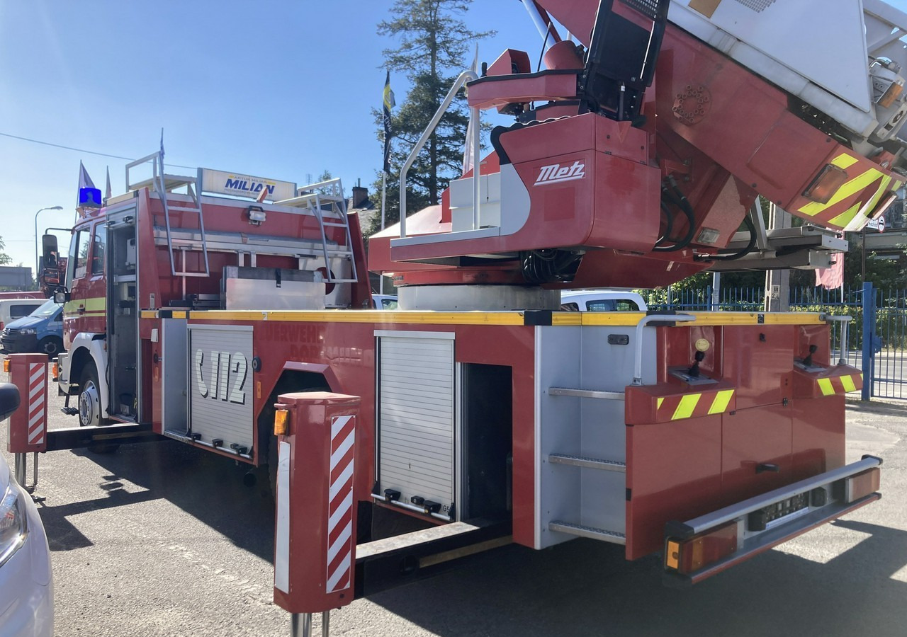 Fire engine MAN L 2000 MAN 15,280 Straż pożarna drabina Strażacka zwyżka 32m Metz Model 20: picture 12 Fire engine MAN L 2000 MAN 15,280 Straż pożarna drabina Strażacka zwyżka 32m Metz Model 20: picture 12