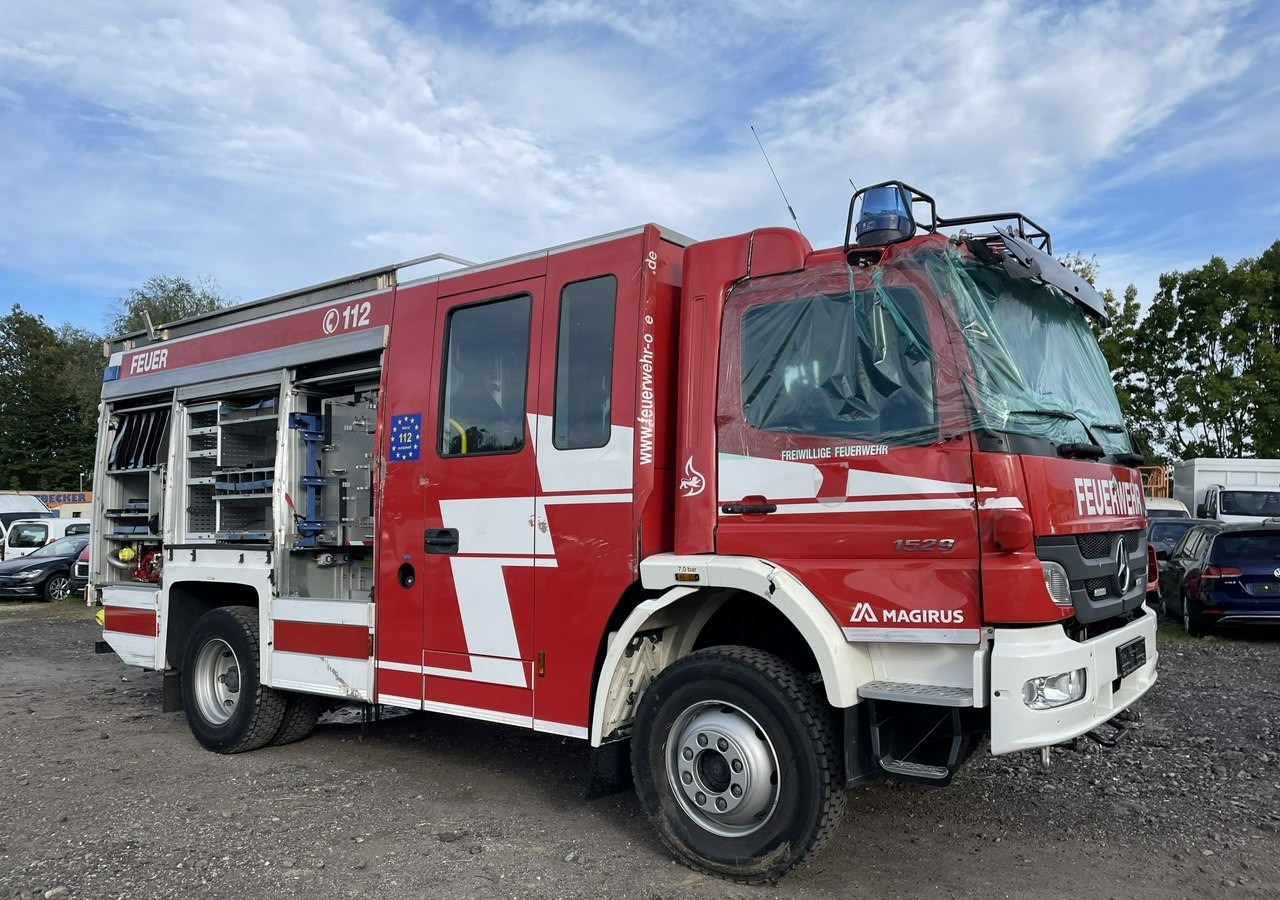 Mercedes-Benz Atego Mercedes Atego 1529 LF20 Straż Pożarna 4X4 Wóż Strażacki 6647km M201 - Fire engine: picture 4 Mercedes-Benz Atego Mercedes Atego 1529 LF20 Straż Pożarna 4X4 Wóż Strażacki 6647km M201 - Fire engine: picture 4