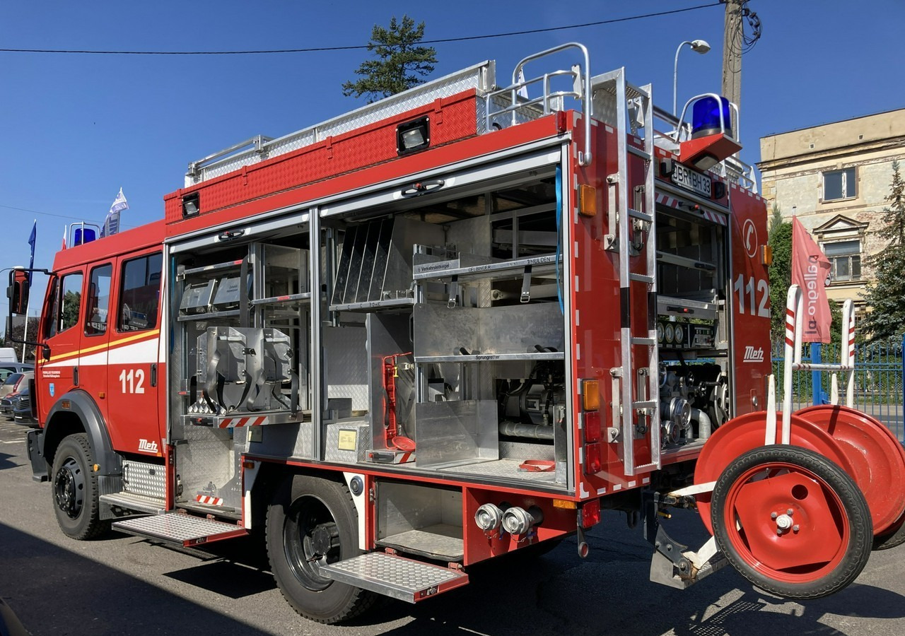 Mercedes-Benz Inny Mercedes-Benz Mercedes 1224 Straż Pożarna Gaśnicza 4X4 Metz 97 - Fire engine: picture 5 Mercedes-Benz Inny Mercedes-Benz Mercedes 1224 Straż Pożarna Gaśnicza 4X4 Metz 97 - Fire engine: picture 5