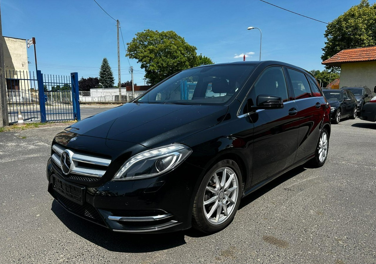 Mercedes-Benz Klasa B W246 Mercedes B-Klasa 1.6-122KM Bogate wyposażenie 127tkm 2013r - Car: picture 1 Mercedes-Benz Klasa B W246 Mercedes B-Klasa 1.6-122KM Bogate wyposażenie 127tkm 2013r - Car: picture 1