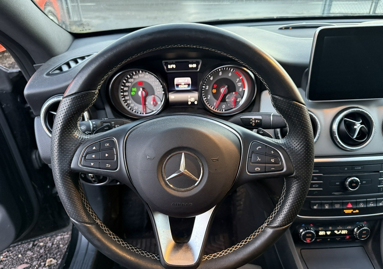 Car Mercedes-Benz Klasa CLA C117/X117 Mercedes-Benz Klasa CLA Mercedes CLA 250 4MATIC 2.0-210KM Bogate wyposażenie 2016: picture 8