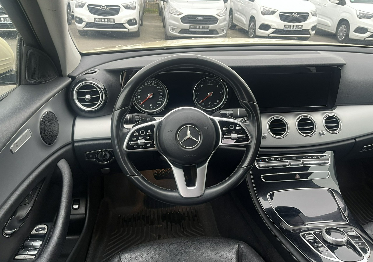 Car Mercedes-Benz Klasa E E220d T 9G-tronic 197KM Navi FullLed Kamera Asystent Model 2020 FV 2: picture 19