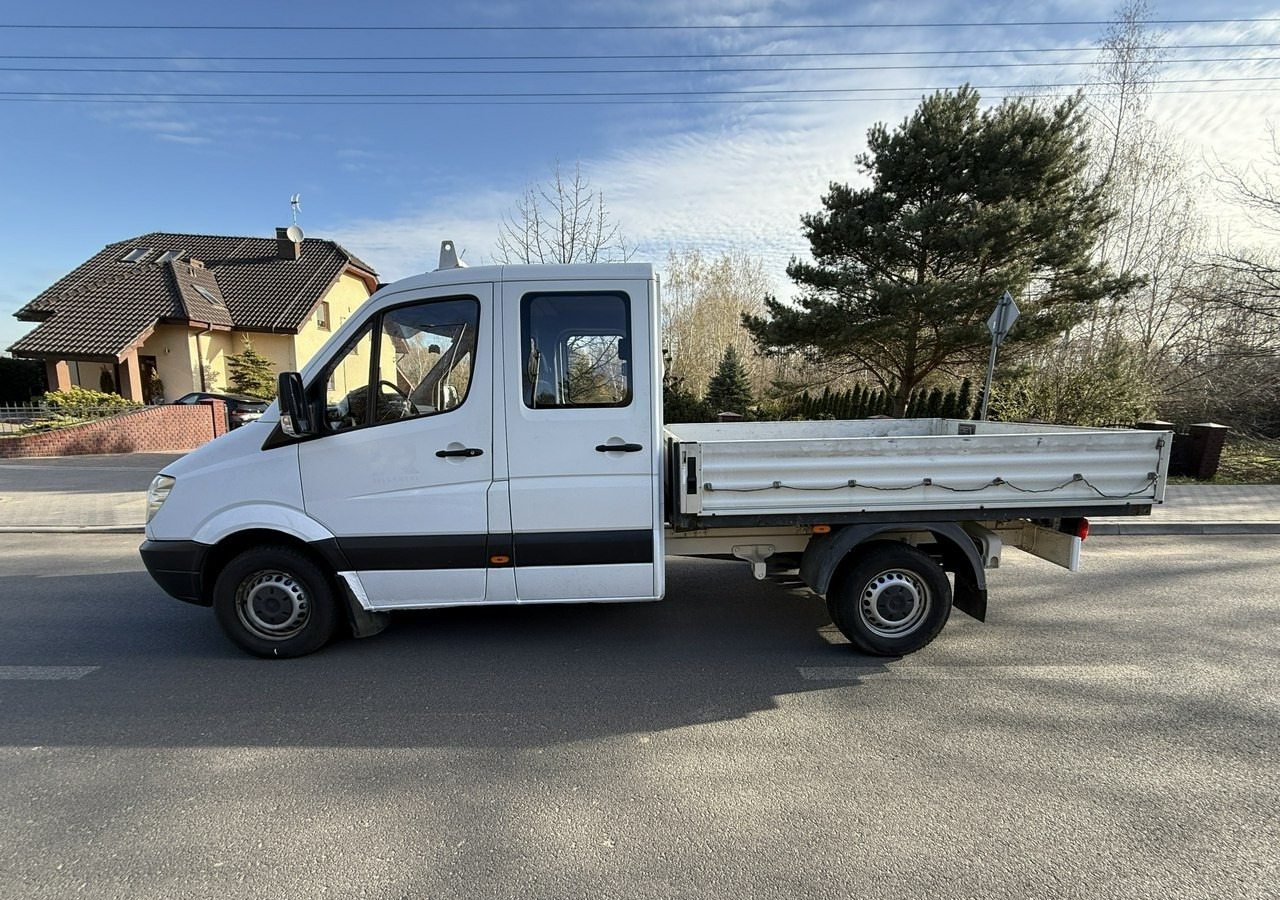 Mercedes-Benz Sprinter Sprinter 315 CDI dokka doka Brygadówka skrzynia 2007 - Open body delivery van, Crew cab van: picture 5 Mercedes-Benz Sprinter Sprinter 315 CDI dokka doka Brygadówka skrzynia 2007 - Open body delivery van, Crew cab van: picture 5