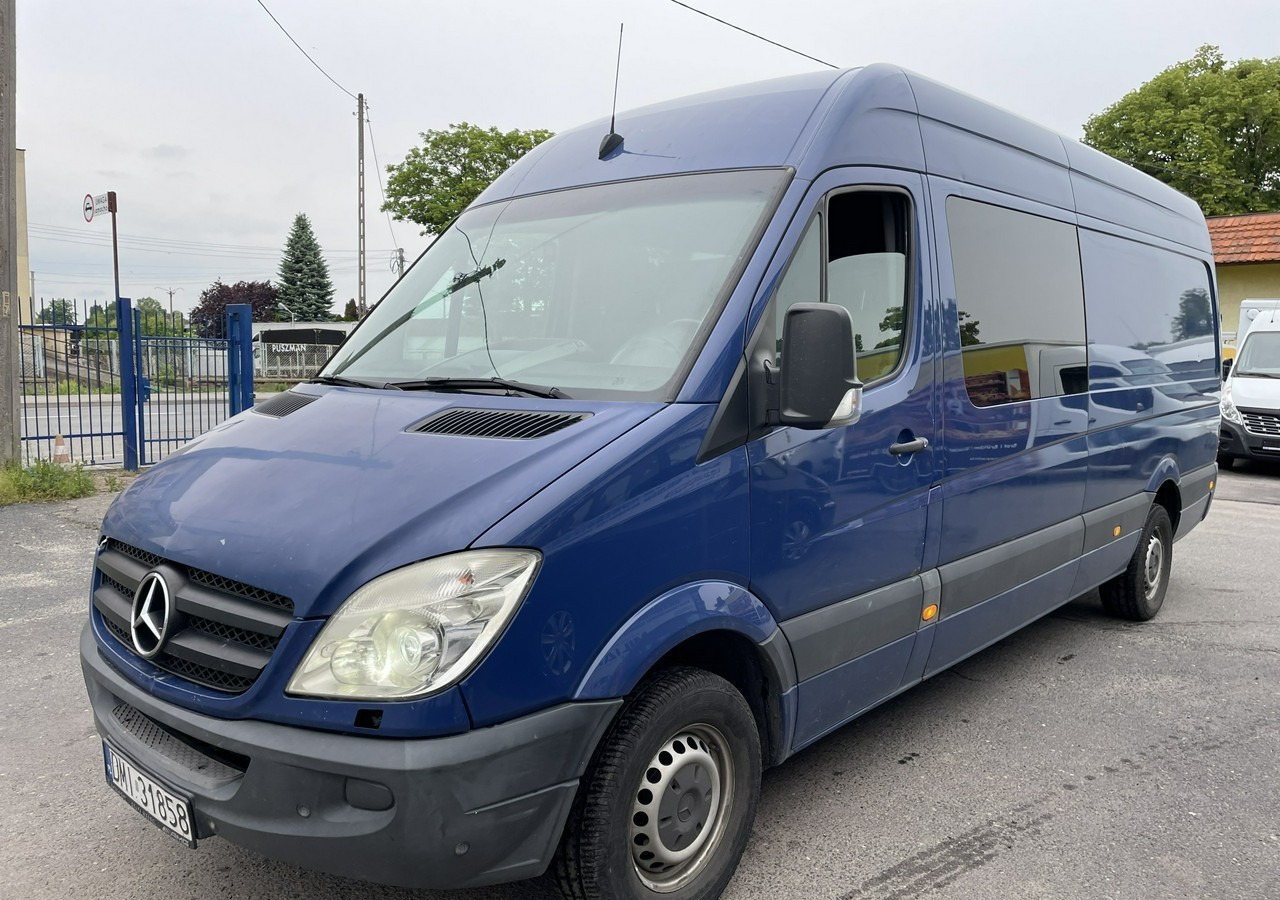 Mercedes-Benz Sprinter Sprinter 316 Maxi Brygadówka 6-osob dokka doka Klima 2010 - Crew cab van: picture 2 Mercedes-Benz Sprinter Sprinter 316 Maxi Brygadówka 6-osob dokka doka Klima 2010 - Crew cab van: picture 2