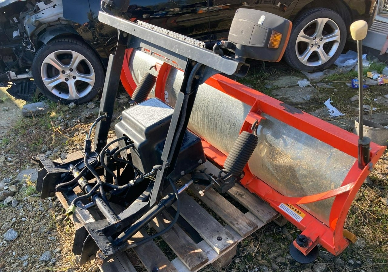 Multicar Inny Multicar Pług Posypywarka - Blade: picture 3 Multicar Inny Multicar Pług Posypywarka - Blade: picture 3