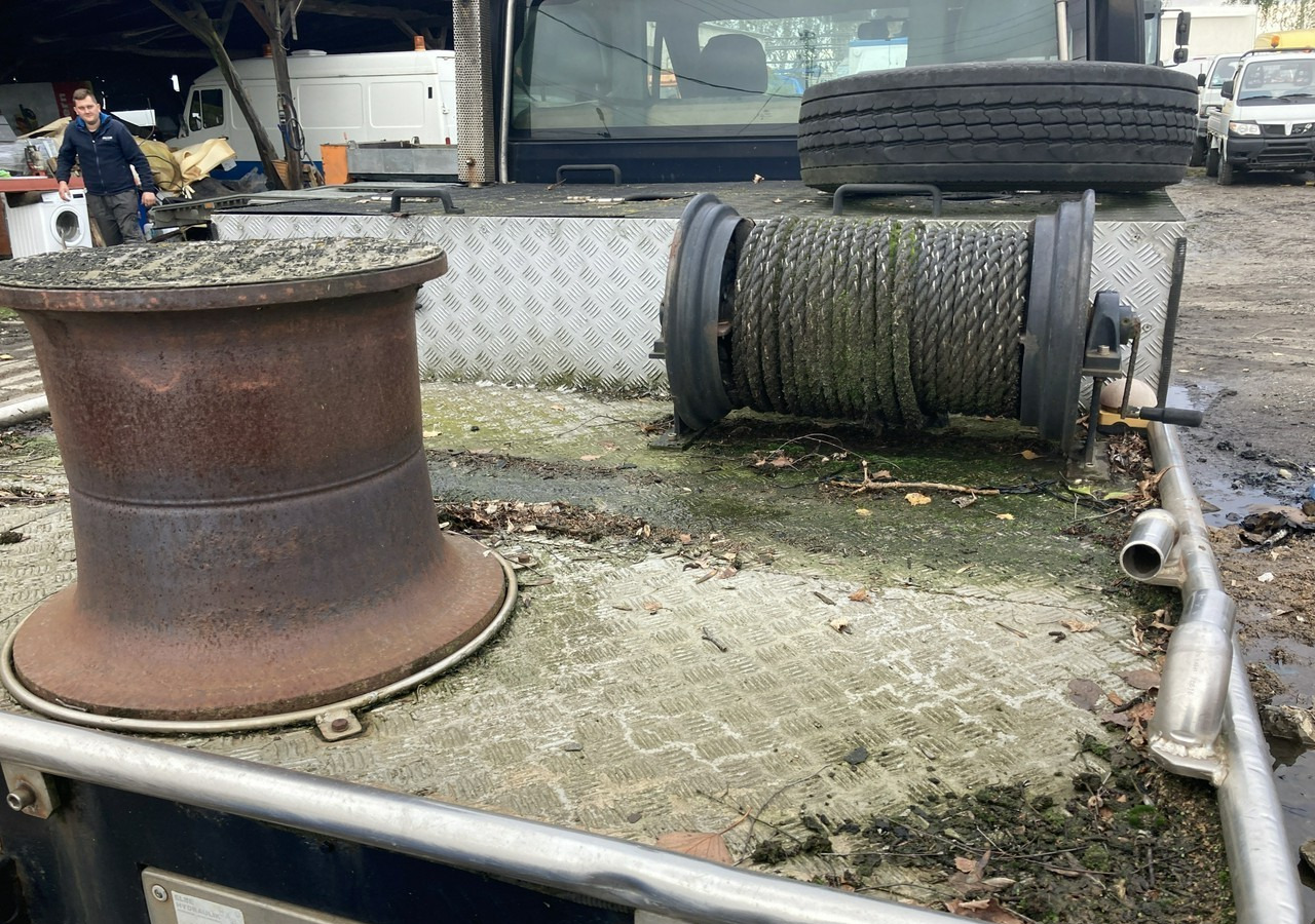 Ford Transit Ford Transit z wyciągiem do sieci rybnych wyciągarka portowa kuter m - Municipal/ Special vehicle, Commercial vehicle: picture 4 Ford Transit Ford Transit z wyciągiem do sieci rybnych wyciągarka portowa kuter m - Municipal/ Special vehicle, Commercial vehicle: picture 4