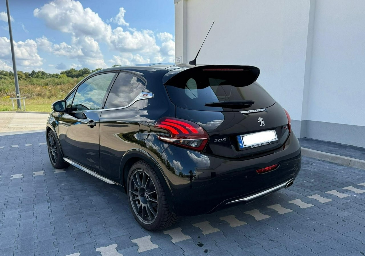 Peugeot 208 I 208GTI Sport 1.6THP 208KM Panorama Led JBL Navi Kamera OZ-Racing 201 - Hatchback: picture 3 Peugeot 208 I 208GTI Sport 1.6THP 208KM Panorama Led JBL Navi Kamera OZ-Racing 201 - Hatchback: picture 3