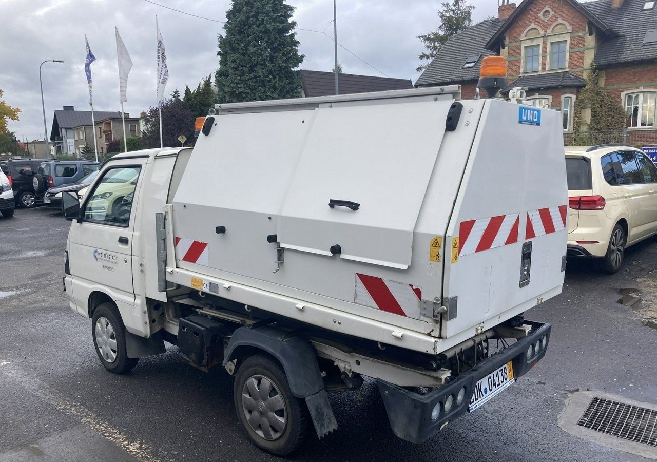 Piaggio Piaggio Porter Śmieciarka Wywrotka 2015 - Refuse truck: picture 4 Piaggio Piaggio Porter Śmieciarka Wywrotka 2015 - Refuse truck: picture 4