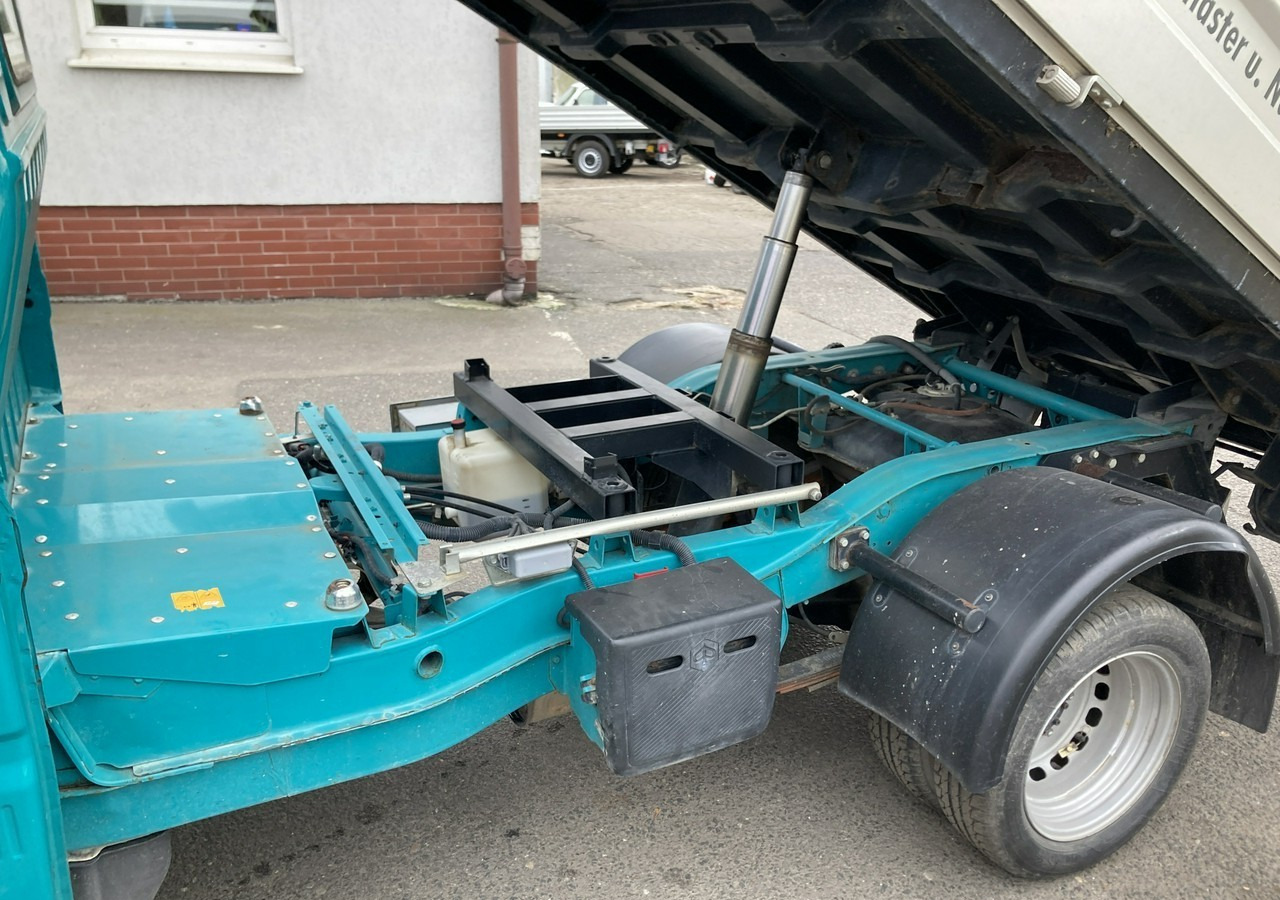 Leasing of  Piaggio Piaggio porter Maxi Wywrotka bliżniacze koła 2017 Piaggio Piaggio porter Maxi Wywrotka bliżniacze koła 2017: picture 16