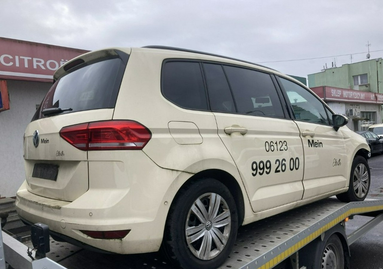 Volkswagen Touran II Touran - Car: picture 2 Volkswagen Touran II Touran - Car: picture 2
