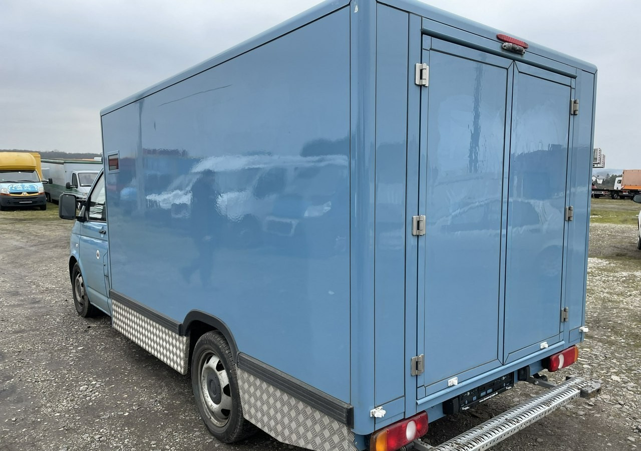 Volkswagen Transporter T5 Transporter Bankowóz kuloodporny opancerzony Model 2015 - Cash in transit vehicle: picture 5 Volkswagen Transporter T5 Transporter Bankowóz kuloodporny opancerzony Model 2015 - Cash in transit vehicle: picture 5