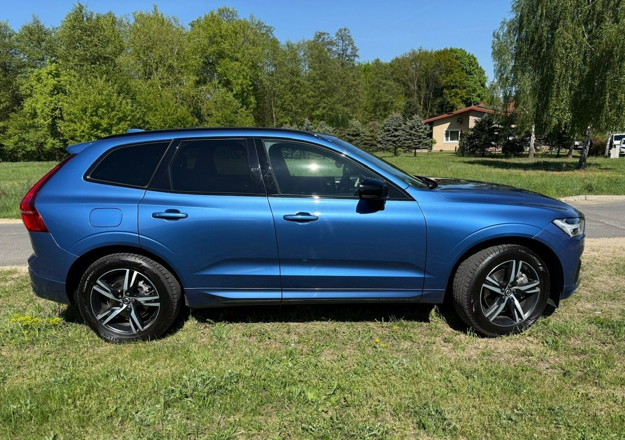 Volvo XC60 II XC60 R-design 2.0D5 235KM Automat Navi Kamery360 Panorama HAK Harman - SUV: picture 2 Volvo XC60 II XC60 R-design 2.0D5 235KM Automat Navi Kamery360 Panorama HAK Harman - SUV: picture 2