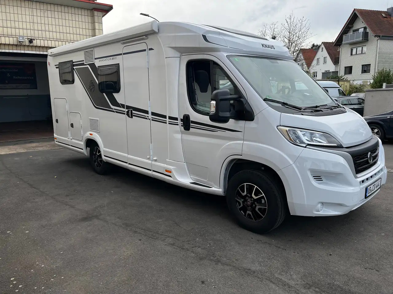 Knaus VAN TI 650 MEG VANSATION - Semi-integrated motorhome: picture 1 Knaus VAN TI 650 MEG VANSATION - Semi-integrated motorhome: picture 1