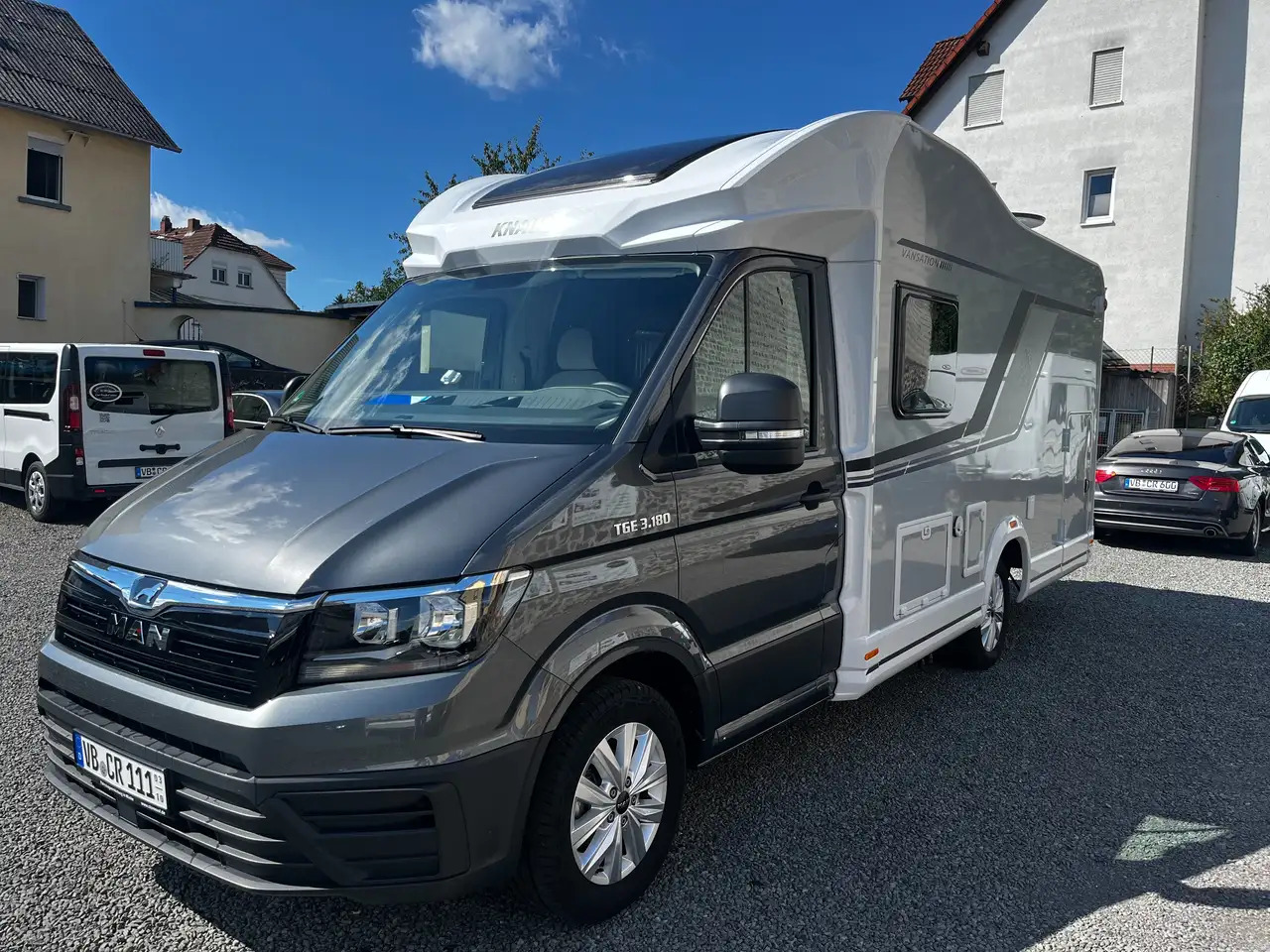 Knaus VAN WAVE 640 MEG VANSATION - Semi-integrated motorhome: picture 3 Knaus VAN WAVE 640 MEG VANSATION - Semi-integrated motorhome: picture 3