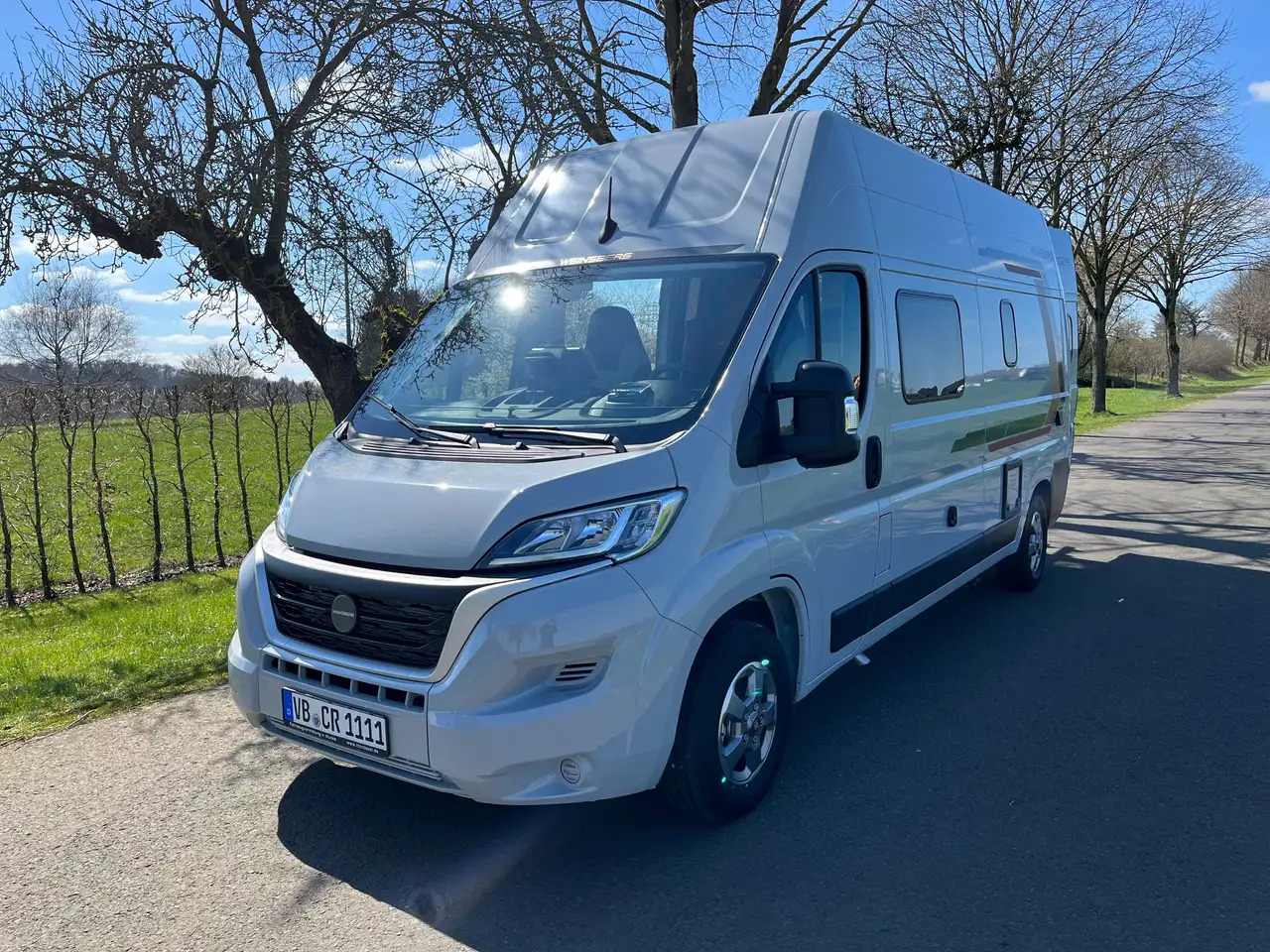 Weinsberg CaraBus 600 DQ - Campervan: picture 1 Weinsberg CaraBus 600 DQ - Campervan: picture 1