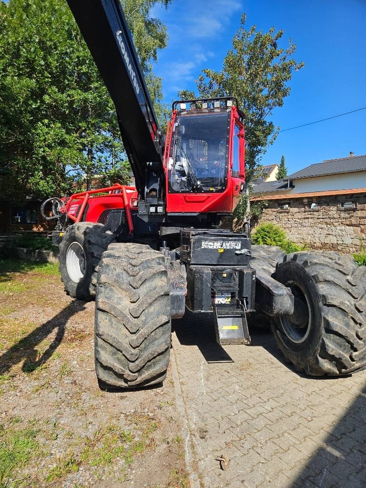 Komatsu 951 - Forestry harvester: picture 1 Komatsu 951 - Forestry harvester: picture 1