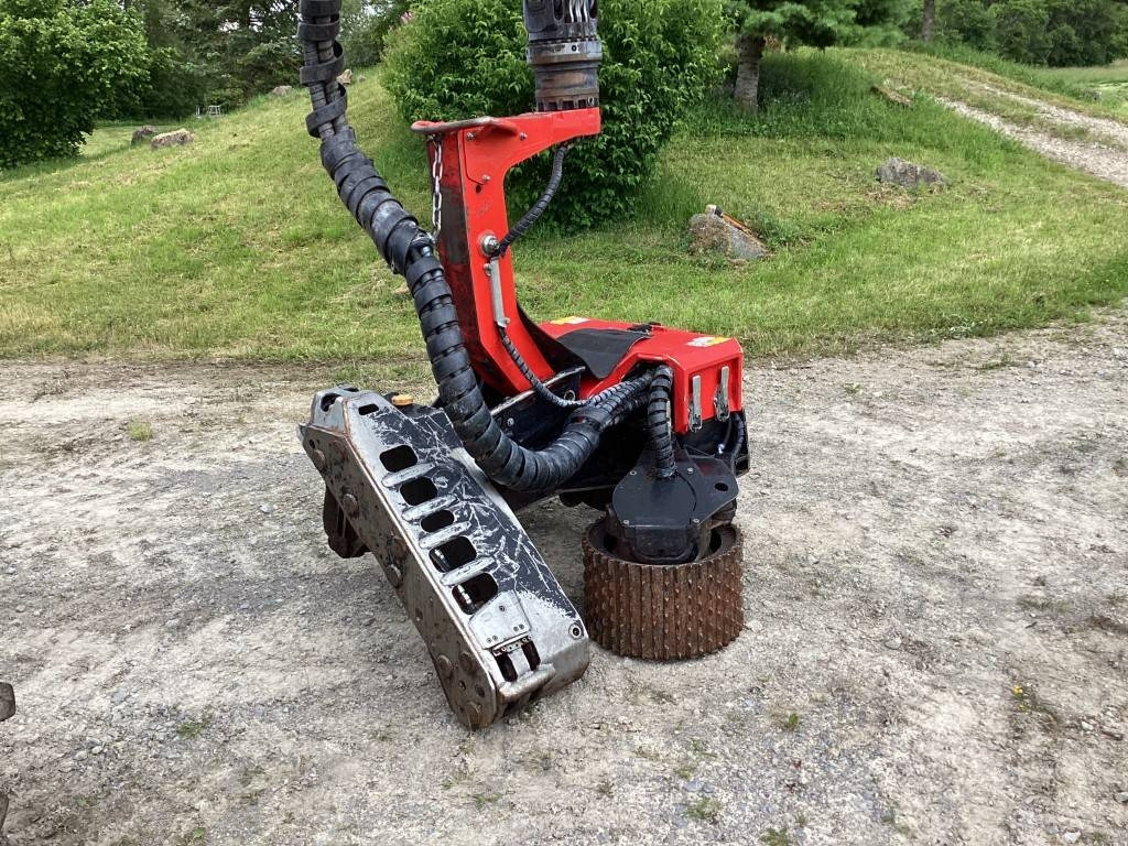 Komatsu S132 - Felling head: picture 3 Komatsu S132 - Felling head: picture 3