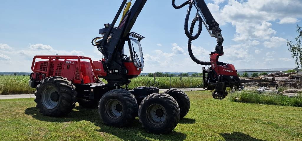 Valmet 911.3 - Forestry harvester: picture 2 Valmet 911.3 - Forestry harvester: picture 2