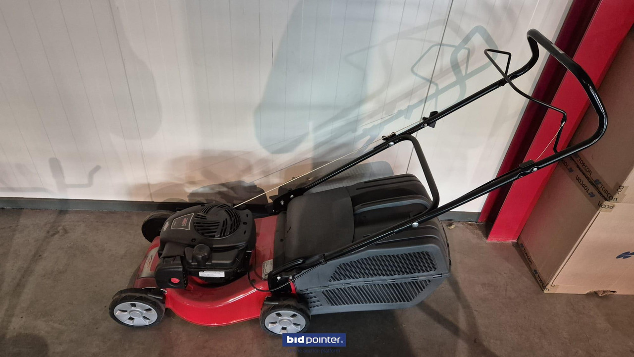 Castelgarden XC 43 B - Lawn mower: picture 1 Castelgarden XC 43 B - Lawn mower: picture 1