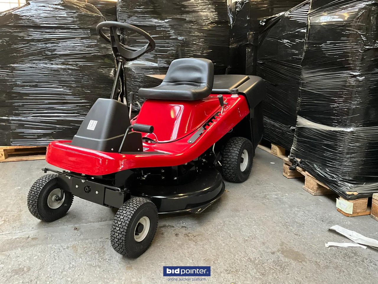 HH Zitmaaier 30 inch - Lawn mower: picture 3 HH Zitmaaier 30 inch - Lawn mower: picture 3
