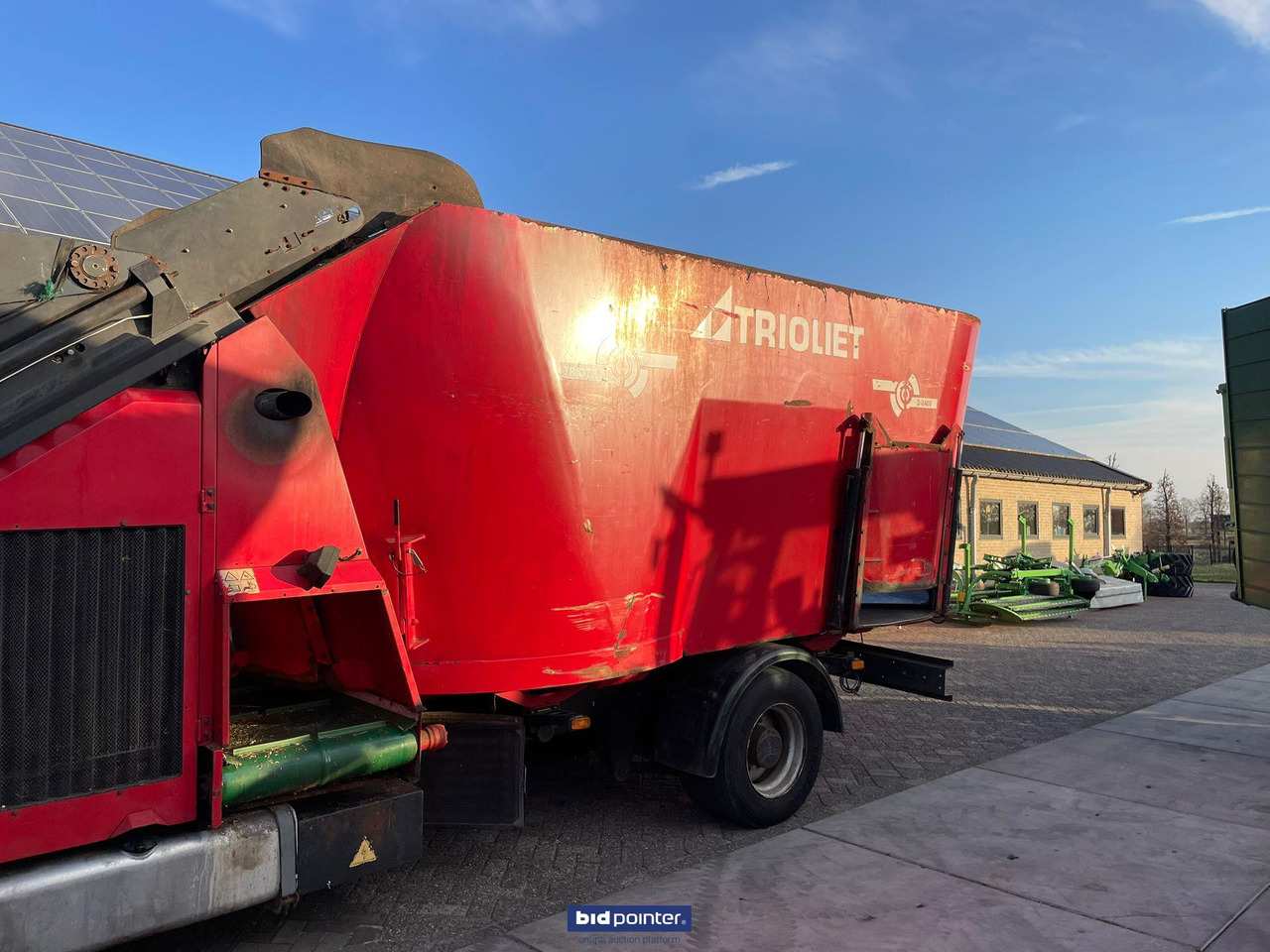 Triotrac - Forage mixer wagon: picture 3 Triotrac - Forage mixer wagon: picture 3