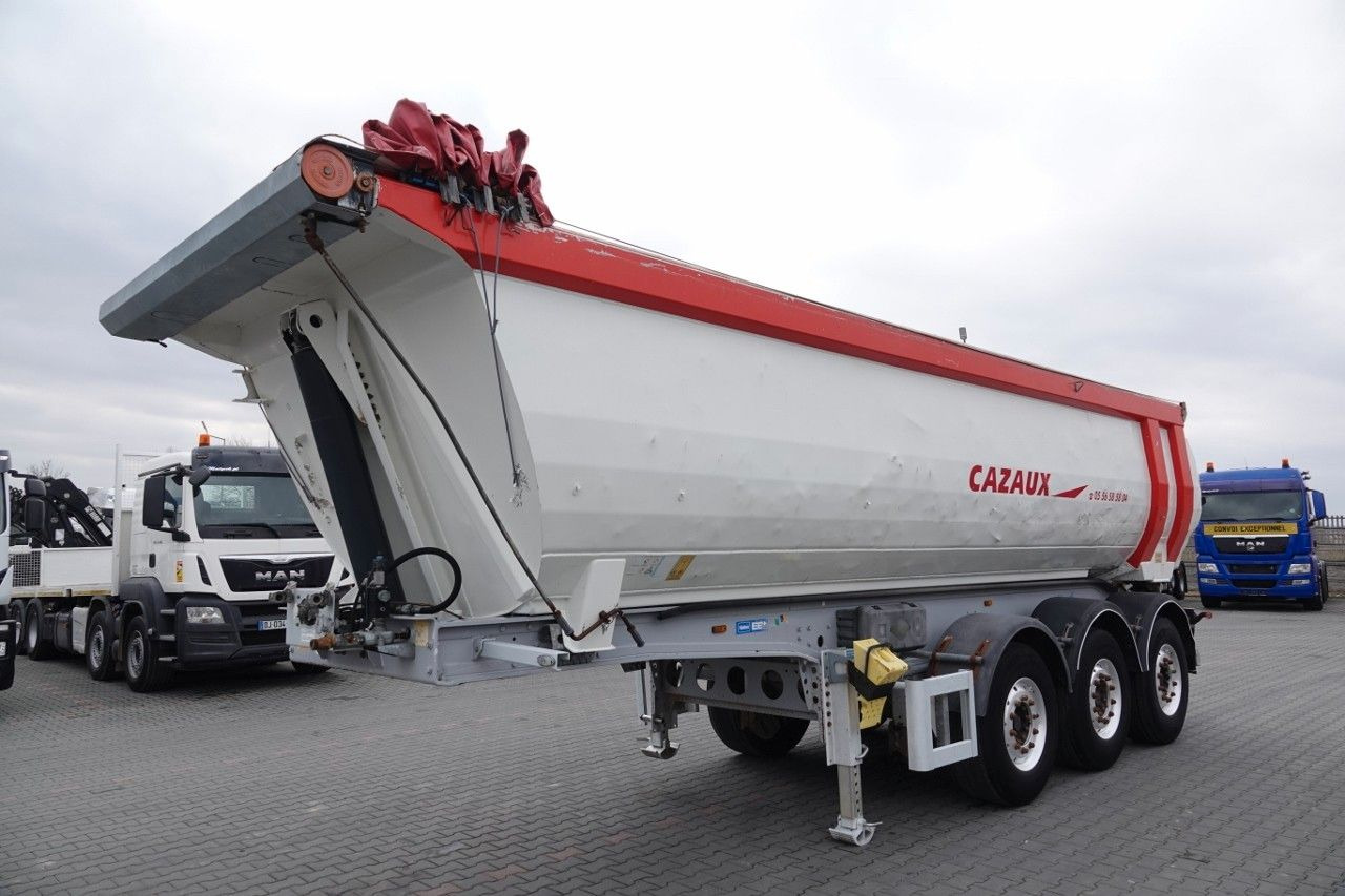 Benalu MENCI WYWROTKA /28 m3 / ALUMINIOWA / OŚ PODNOSZO - Tipper semi-trailer: picture 3 Benalu MENCI WYWROTKA /28 m3 / ALUMINIOWA / OŚ PODNOSZO - Tipper semi-trailer: picture 3