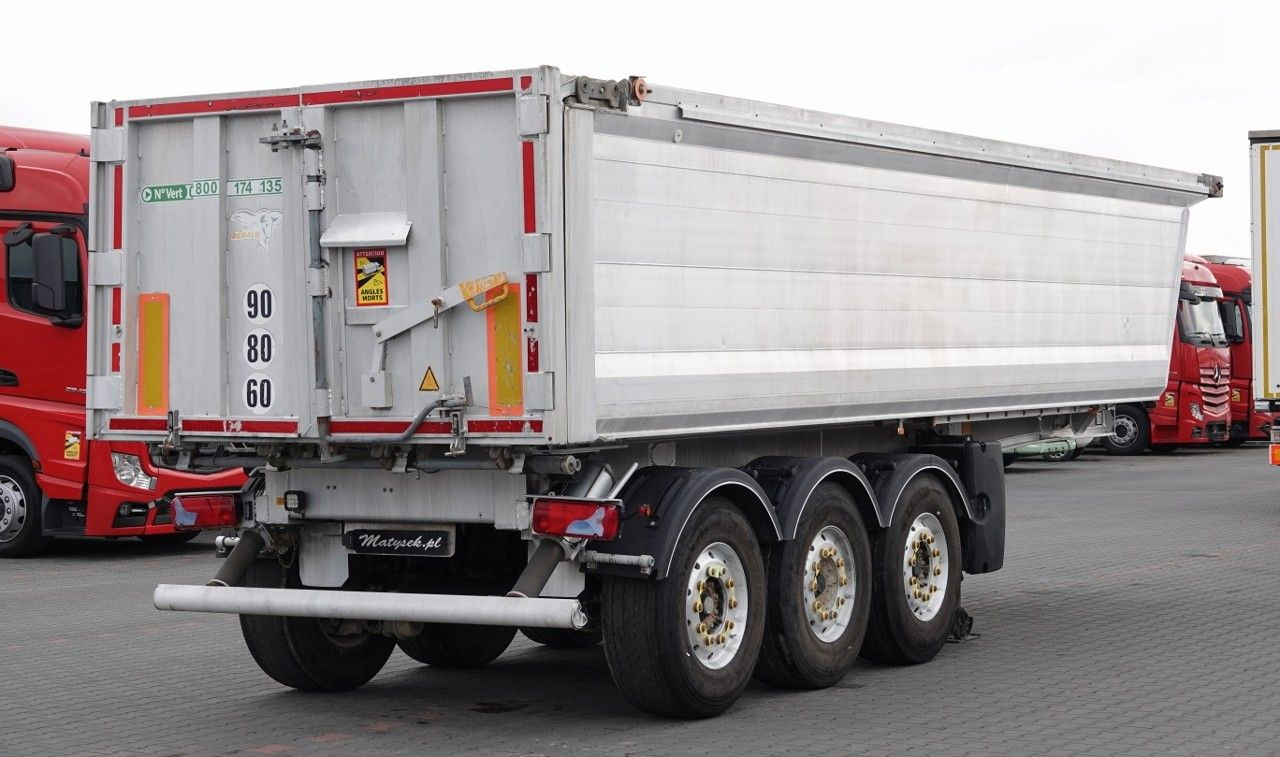 Benalu WYWROTKA / 25 m3 / ALUMINIOWA / OŚ PODNOSZONA / - Tipper semi-trailer: picture 3 Benalu WYWROTKA / 25 m3 / ALUMINIOWA / OŚ PODNOSZONA / - Tipper semi-trailer: picture 3