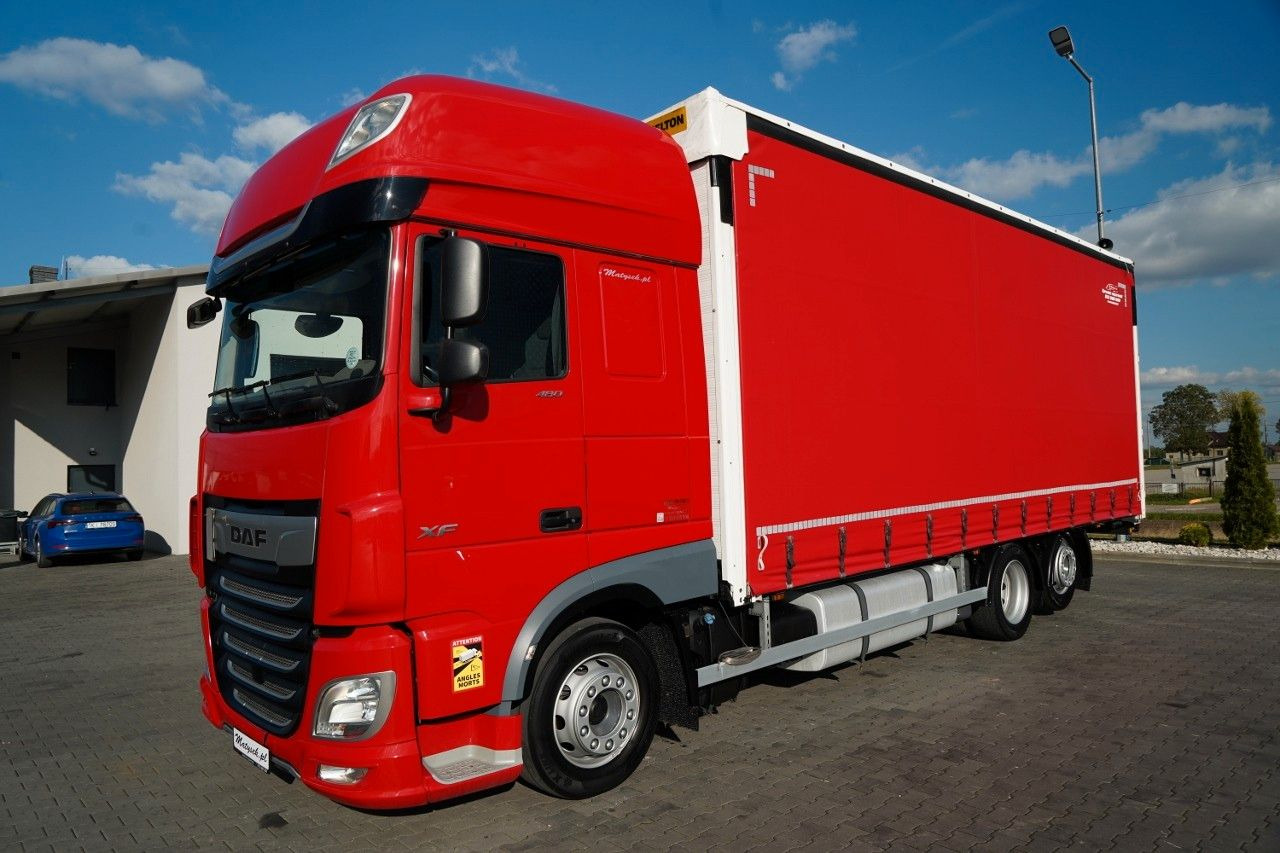 DAF XF 480 / SOLÓWKA / SSC / 6X2 / OŚ PODNOSZONA / W - Curtain side truck: picture 2 DAF XF 480 / SOLÓWKA / SSC / 6X2 / OŚ PODNOSZONA / W - Curtain side truck: picture 2
