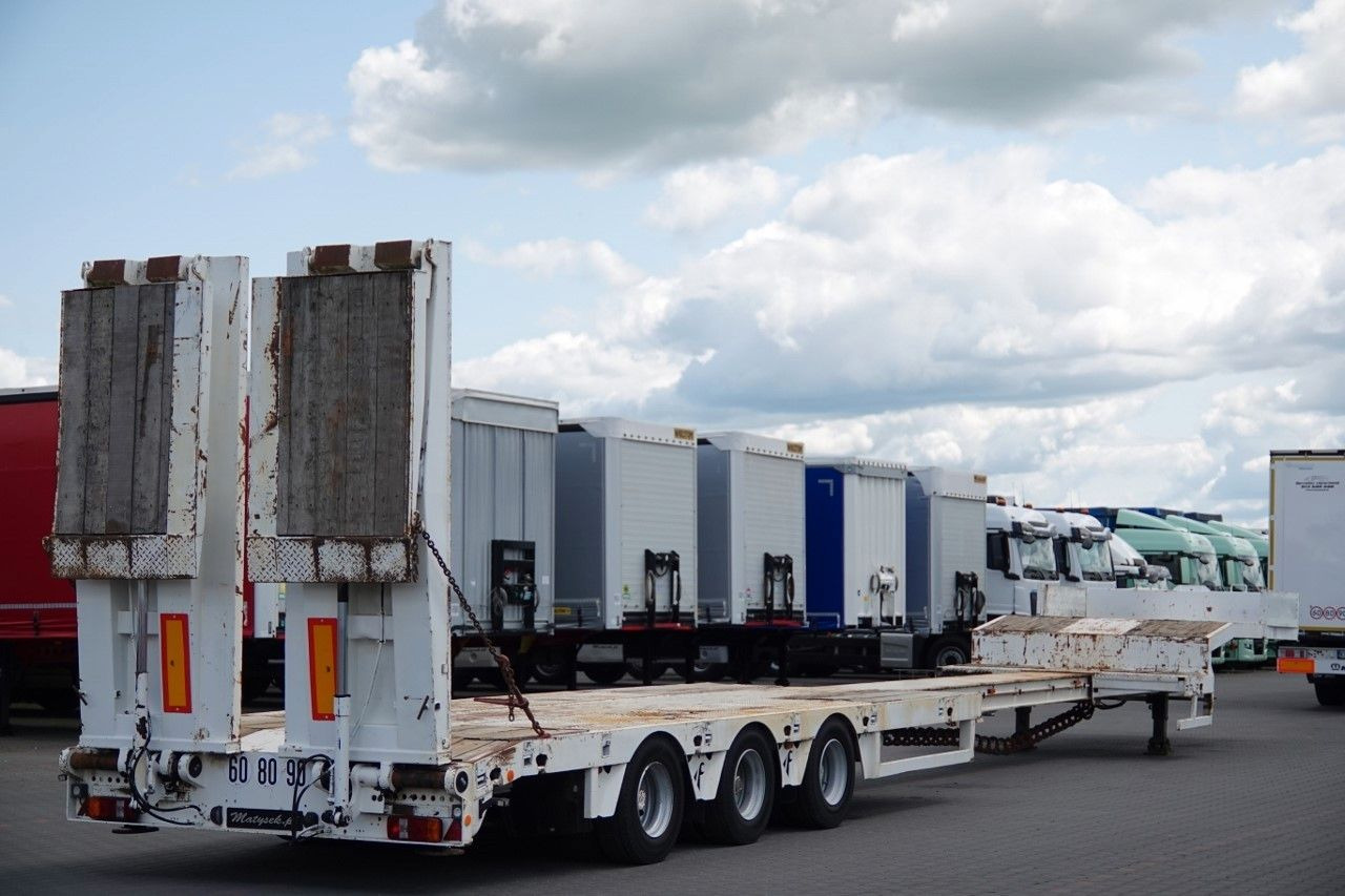 Faymonville NISKOPODWOZIE / STN-3A / ROZCIĄGANA / LAWETA / - Low loader semi-trailer: picture 5 Faymonville NISKOPODWOZIE / STN-3A / ROZCIĄGANA / LAWETA / - Low loader semi-trailer: picture 5