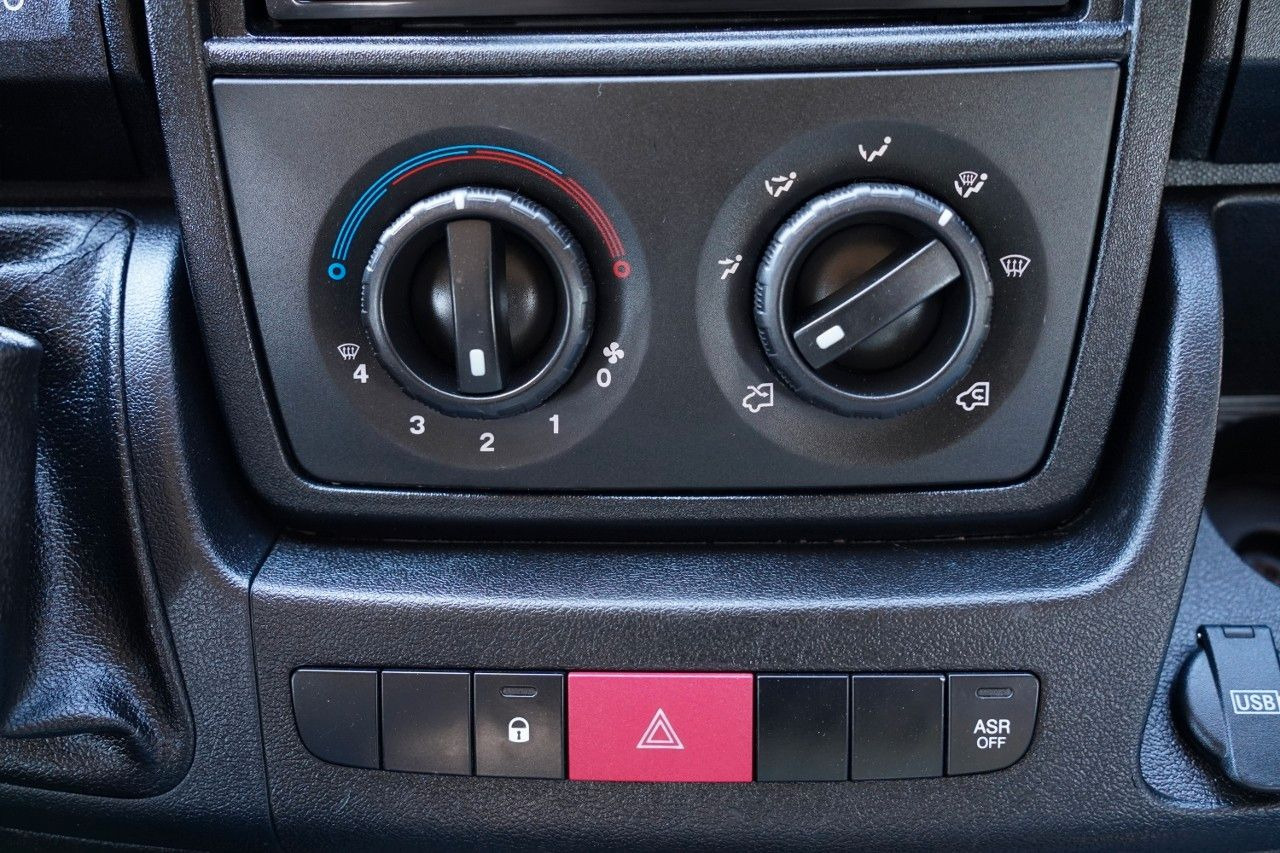 Closed box van Fiat DUCATO MAXI / 2.3 D / BRYGADÓWKA /  SKRZYNIOWY 3: picture 27