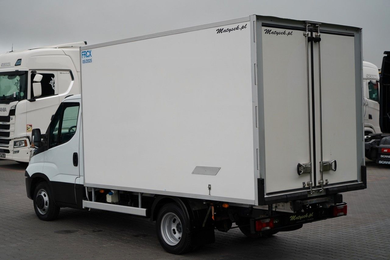 Iveco DAILY 35.120 / CHŁODNIA LAMBERET / AGREGAT CARRI - Refrigerated delivery van: picture 5 Iveco DAILY 35.120 / CHŁODNIA LAMBERET / AGREGAT CARRI - Refrigerated delivery van: picture 5