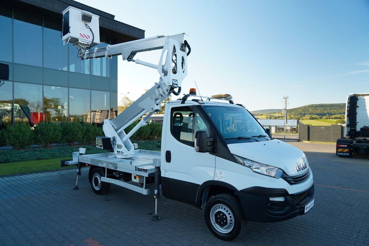 Iveco DAILY 35-120 / ZWYŻKA / PODNOŚNIK KOSZOWY  20 ME - Truck mounted aerial platform: picture 4 Iveco DAILY 35-120 / ZWYŻKA / PODNOŚNIK KOSZOWY  20 ME - Truck mounted aerial platform: picture 4