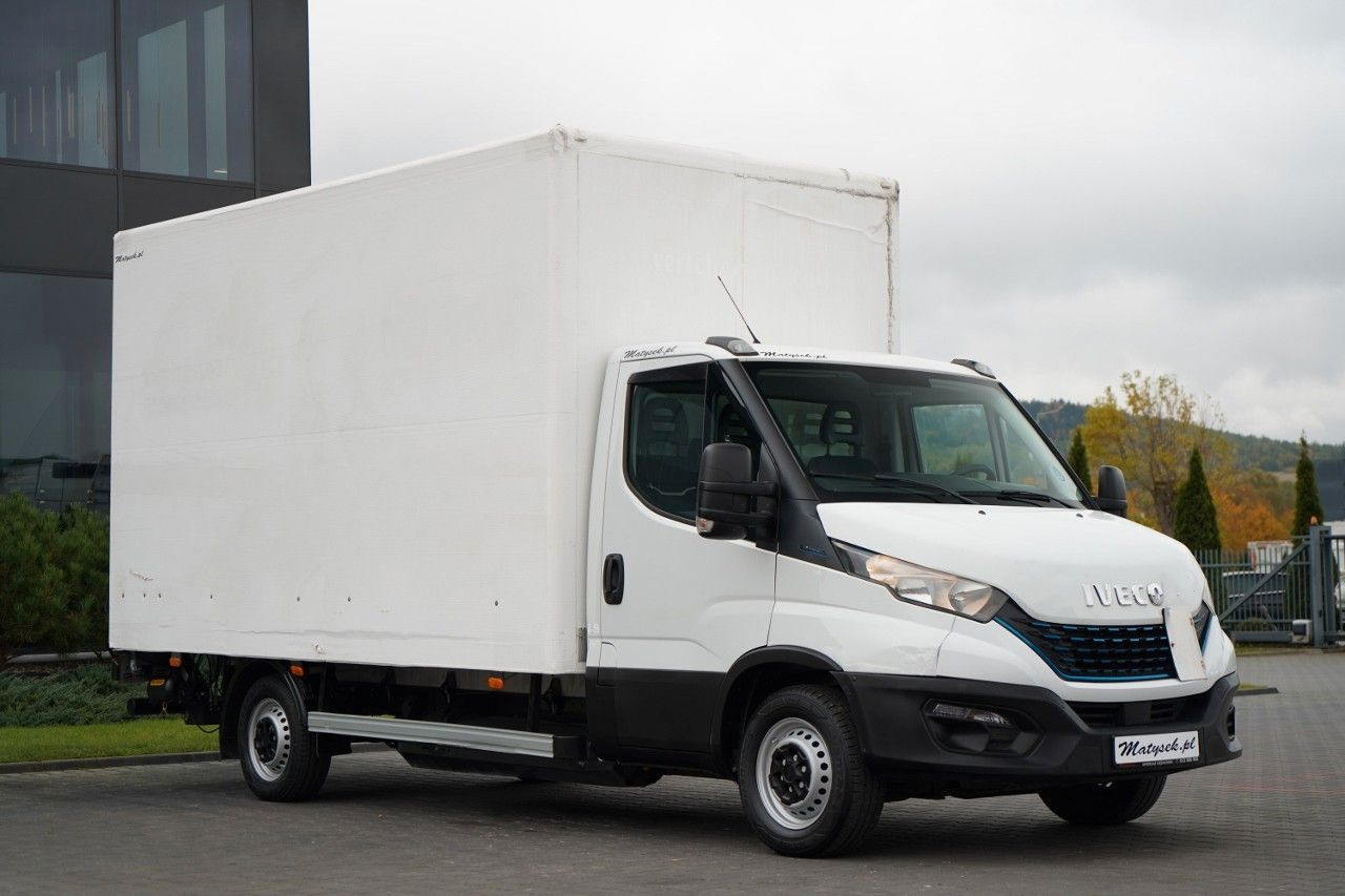 Iveco DAILY 35-NP / CNG / KONTENER / MANUAL / WINDA P - Refrigerated delivery van: picture 1 Iveco DAILY 35-NP / CNG / KONTENER / MANUAL / WINDA P - Refrigerated delivery van: picture 1