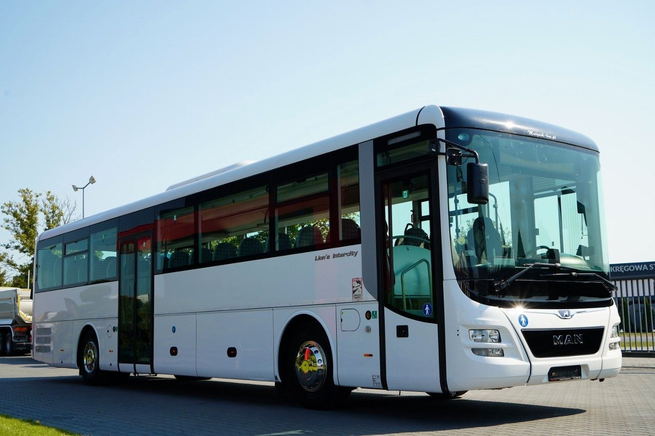 MAN INTERCITY / EURO6 / PRZEBIEG 63000 KM / SPROWADZ - Suburban bus: picture 3 MAN INTERCITY / EURO6 / PRZEBIEG 63000 KM / SPROWADZ - Suburban bus: picture 3