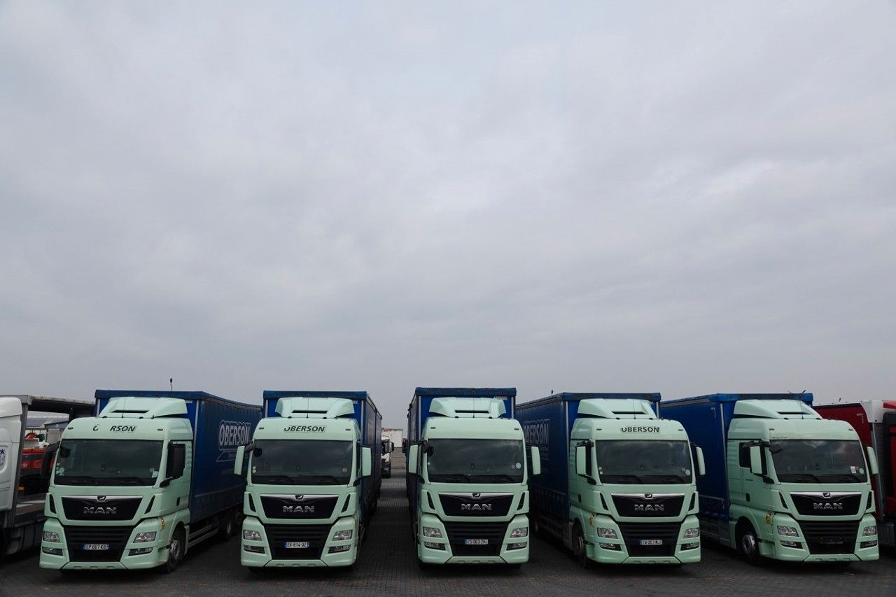 MAN TGX 26.460 / ZESTAW TANDEM PRZEJAZDOWY / 120 M3 - Curtain side truck: picture 4 MAN TGX 26.460 / ZESTAW TANDEM PRZEJAZDOWY / 120 M3 - Curtain side truck: picture 4