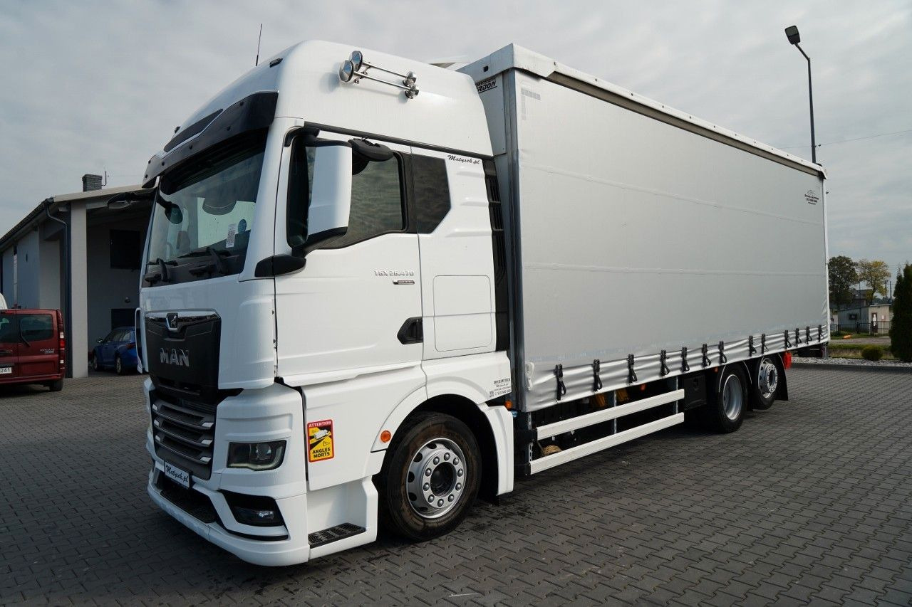 MAN TGX 26.470 / 6x2 / FIRANKA / SOLÓWKA / 6x2 / 12 - Curtain side truck: picture 2 MAN TGX 26.470 / 6x2 / FIRANKA / SOLÓWKA / 6x2 / 12 - Curtain side truck: picture 2