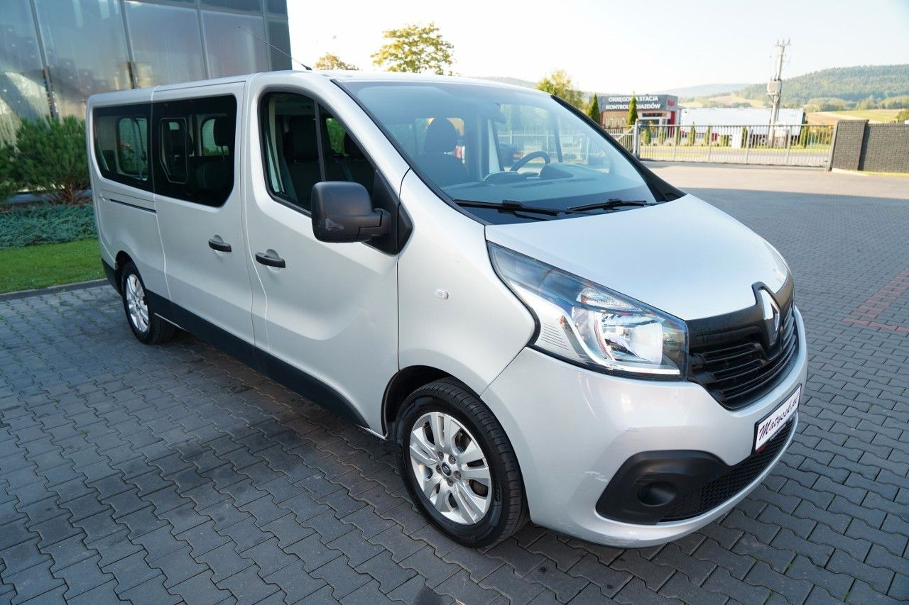 Renault TRAFIC 125 DCI / BUS / 9 MIEJSC / 2017 ROK / PO - People carrier: picture 5 Renault TRAFIC 125 DCI / BUS / 9 MIEJSC / 2017 ROK / PO - People carrier: picture 5