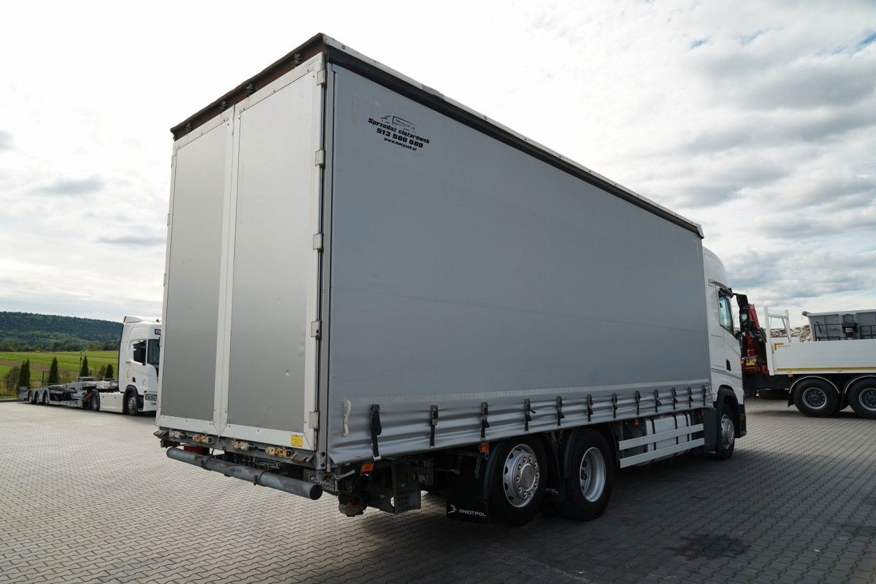 Scania S 450 / SOLÓWKA / 6X2 / OŚ PODNOSZONA / 2019 / - Curtain side truck: picture 5 Scania S 450 / SOLÓWKA / 6X2 / OŚ PODNOSZONA / 2019 / - Curtain side truck: picture 5