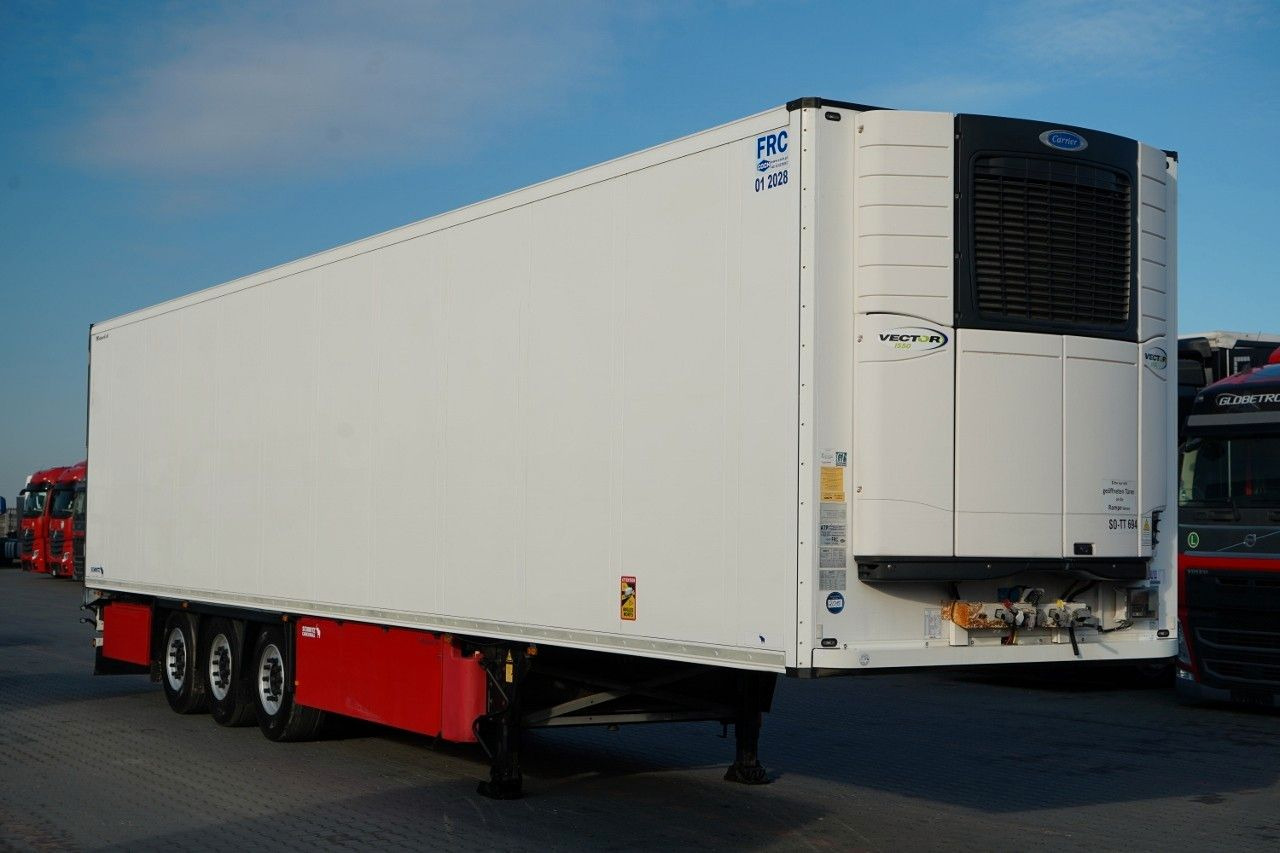 Schmitz Cargobull CHŁODNIA / CARRIER VECTOR 1550 / OŚ PODNOSZONA / - Refrigerated semi-trailer: picture 1 Schmitz Cargobull CHŁODNIA / CARRIER VECTOR 1550 / OŚ PODNOSZONA / - Refrigerated semi-trailer: picture 1