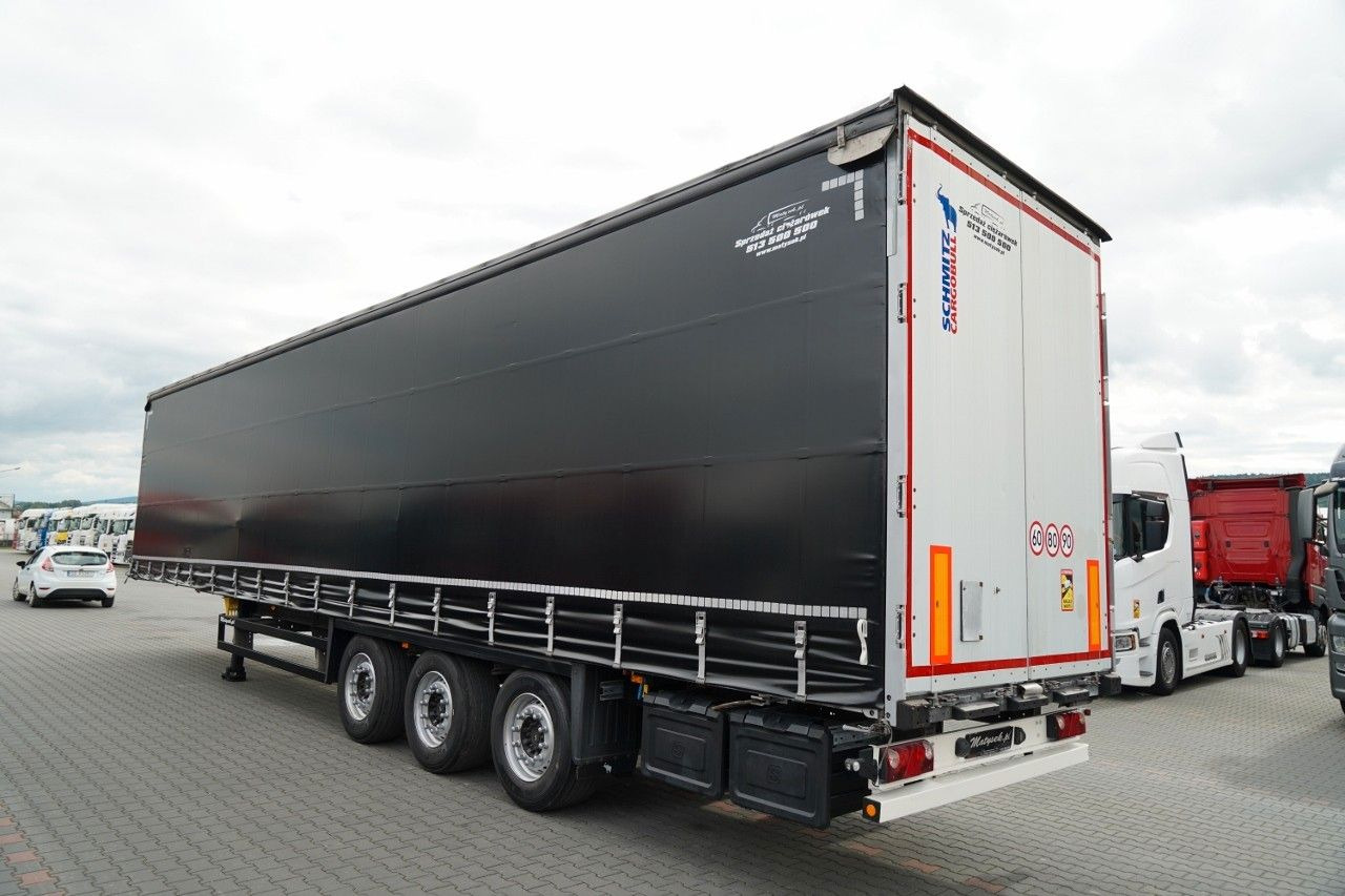 Schmitz Cargobull FIRANKA VARIOS / PODNOSZONY DACH / STANDARD - Curtainsider semi-trailer: picture 3 Schmitz Cargobull FIRANKA VARIOS / PODNOSZONY DACH / STANDARD - Curtainsider semi-trailer: picture 3