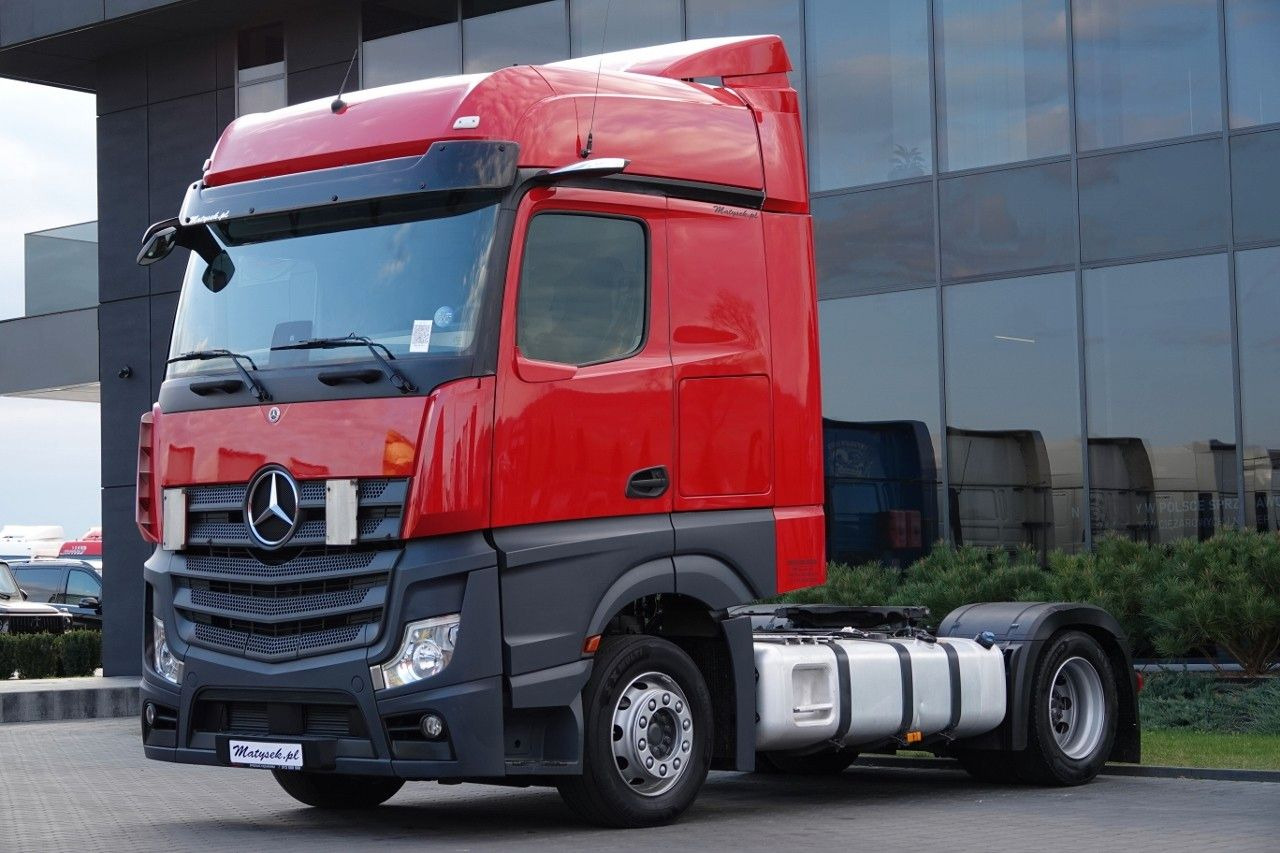 Mercedes-Benz ACTROS 1845 / LOW DECK / MEGA / BIG SPACE / PO - Tractor unit: picture 1 Mercedes-Benz ACTROS 1845 / LOW DECK / MEGA / BIG SPACE / PO - Tractor unit: picture 1